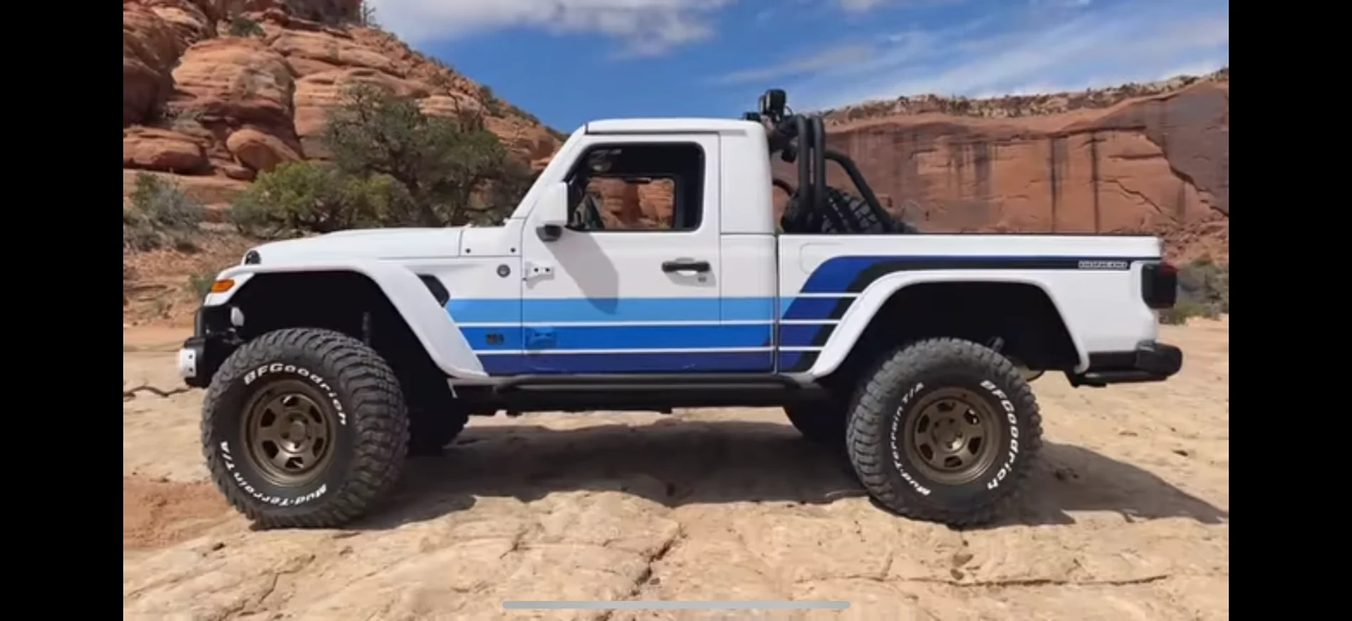 Jeep Gladiator Mickey Thompson Legend EXP 35s Installed- Gravel Road Living IMG_5230