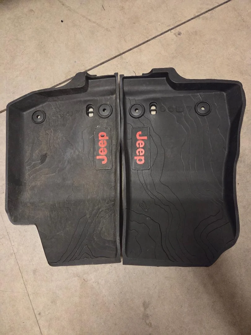 Jeep Gladiator Floor Mats (Front) Jeep Branded (Red Lettering) $25 thumbnail (1)