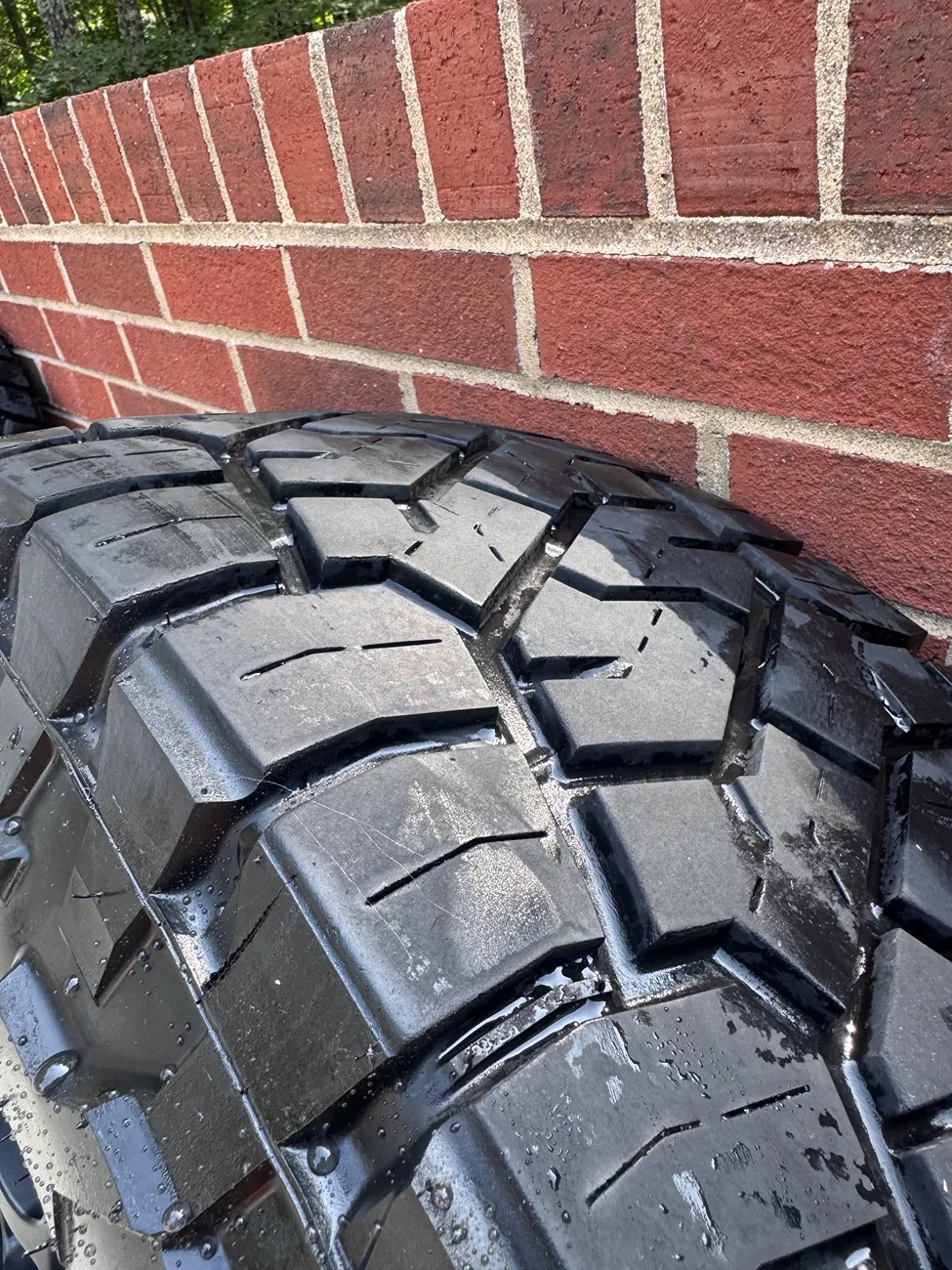 Jeep Gladiator $1500 - Method 702 Beadgrip wheels - 37x12.50R17 Toyo RT IMG_3635