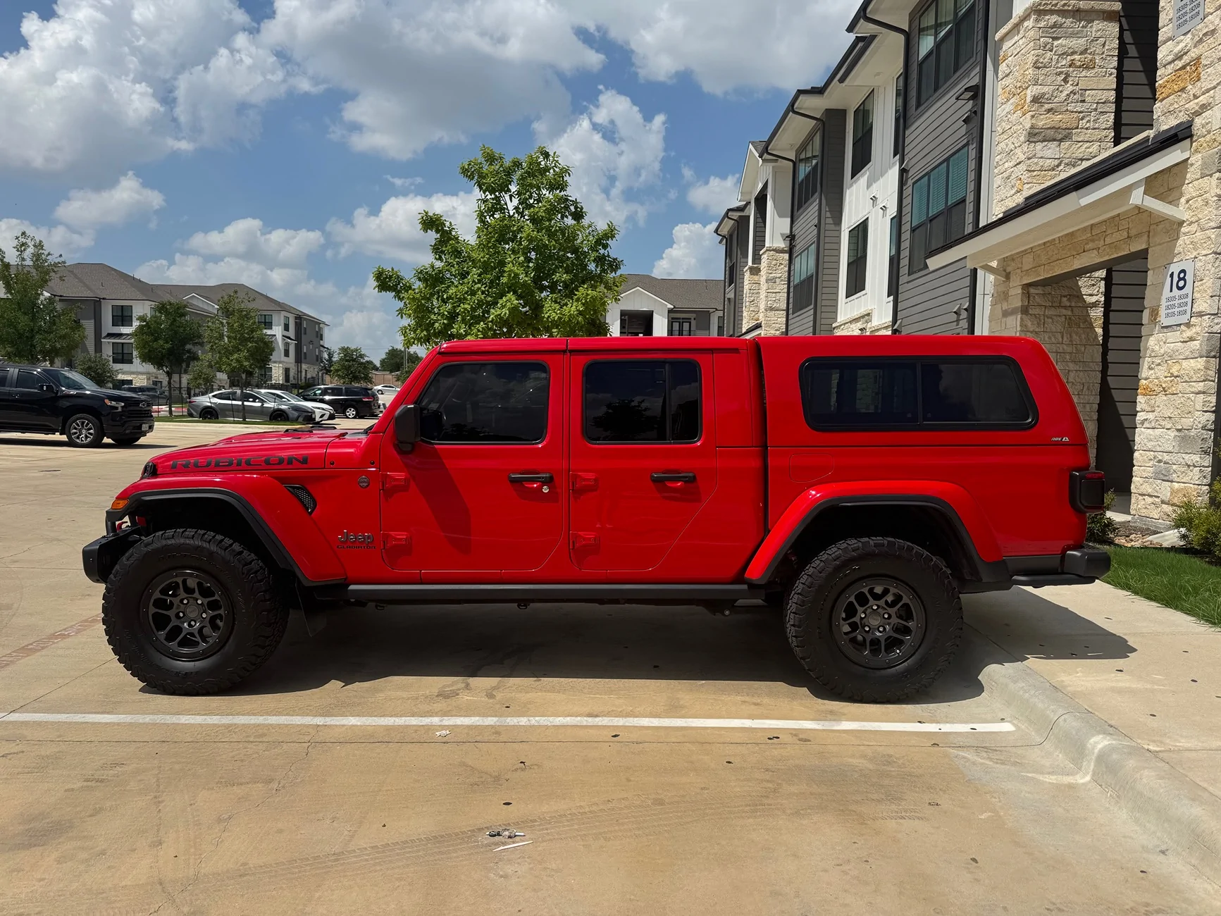 Jeep Gladiator Jeep Gladiator Launch Edition Firecracker Red IMG_7395_Original