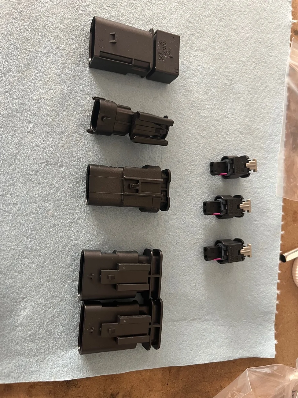 Jeep Gladiator Tuning harness dummy plugs IMG_9504