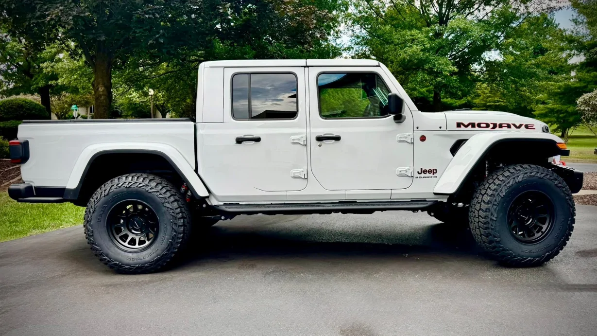 Jeep Gladiator BRIGHT WHITE Gladiator JT Club JT lift png 