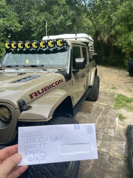Jeep Gladiator $1900 KC HiLites 8 Light Gravity Pro + Mounts KC copy 2