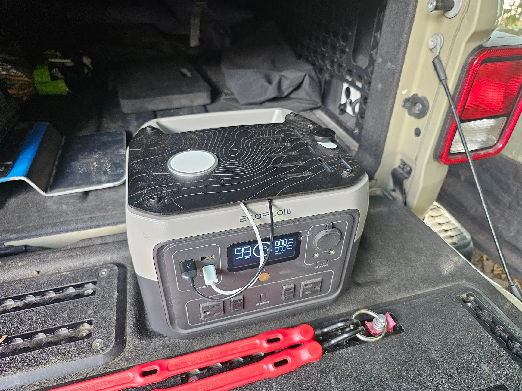 Jeep Gladiator Installing aftermarket 115v outlet in bed 20250821_173913