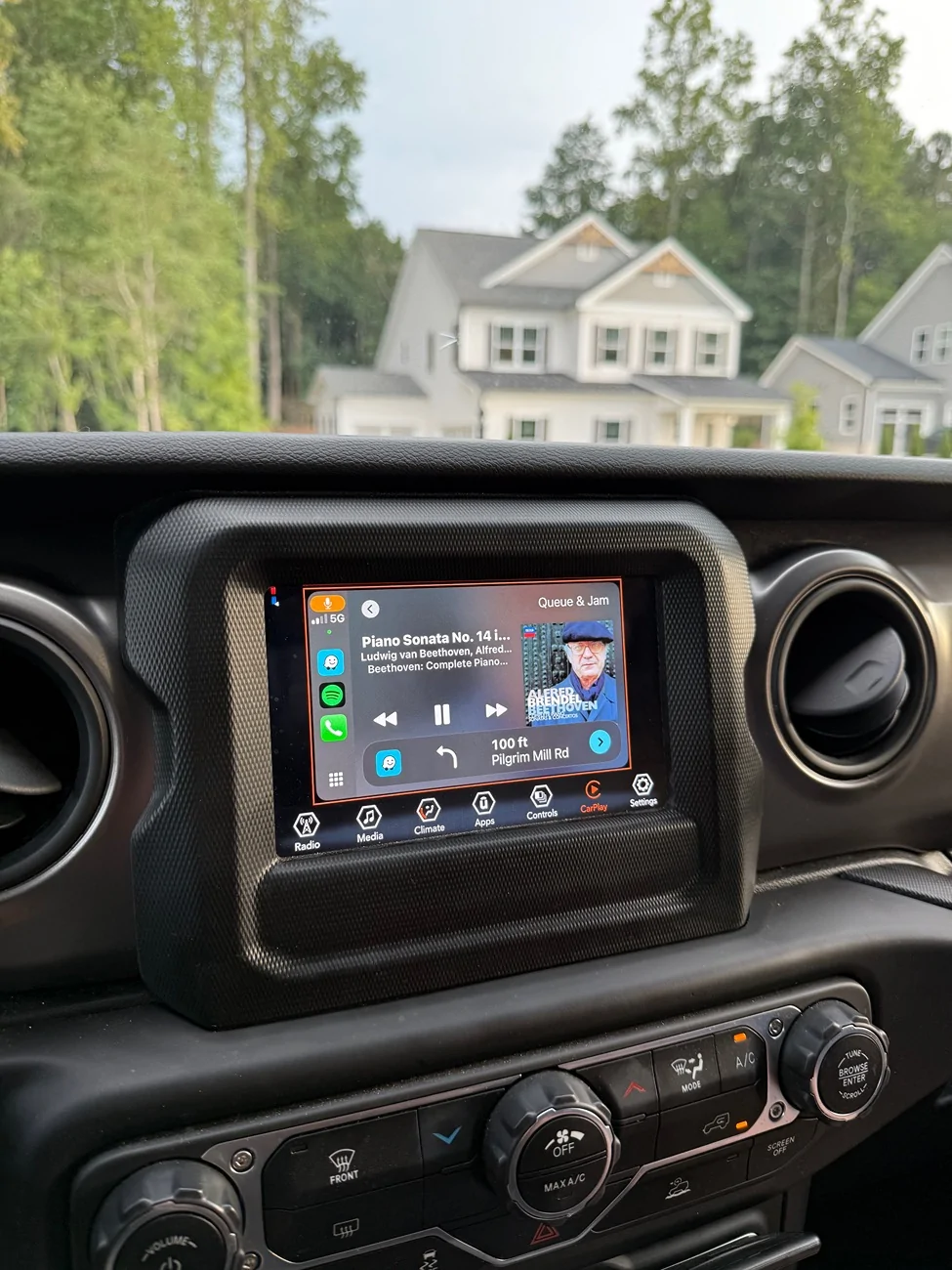 Jeep Gladiator CarPlay - Can it be turned on with a code? IMG_1809