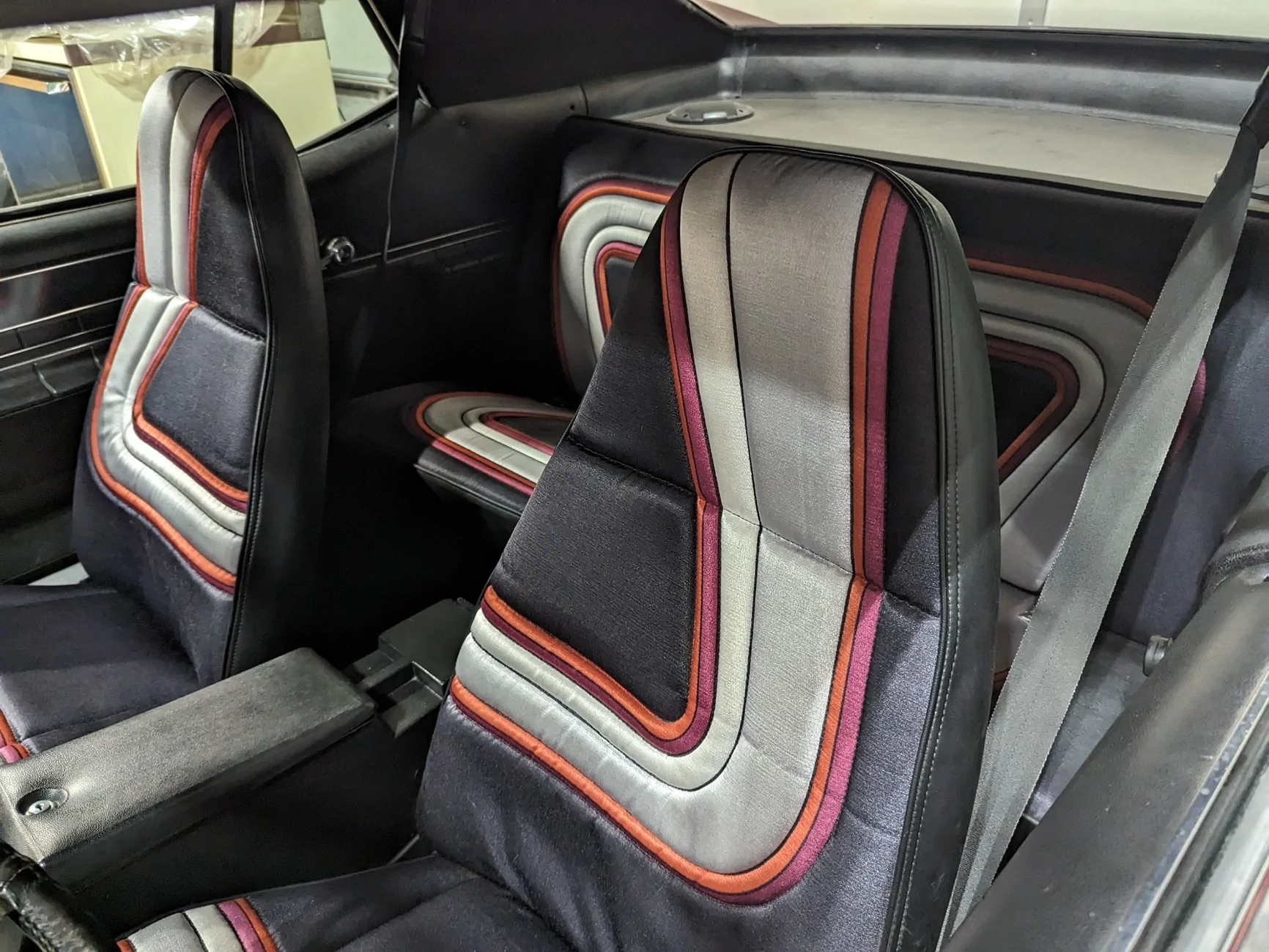 Jeep Gladiator 🚘 Let’s See Your Car Interior Designs! PXL_20230903_222416569