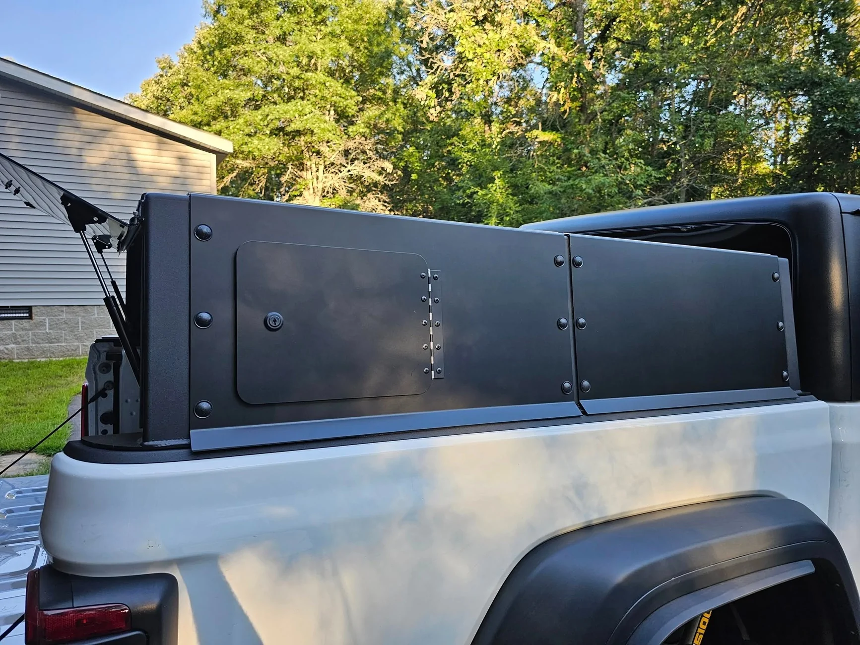 Jeep Gladiator JTdiRtyD ever changing build, trip reports, and BS thread 536640268_10163729749449172_4848356529041399003_n