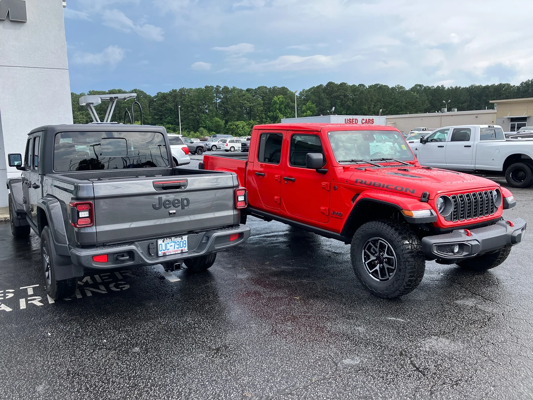 Jeep Gladiator How long did you keep your stock wheels? IMG_4912