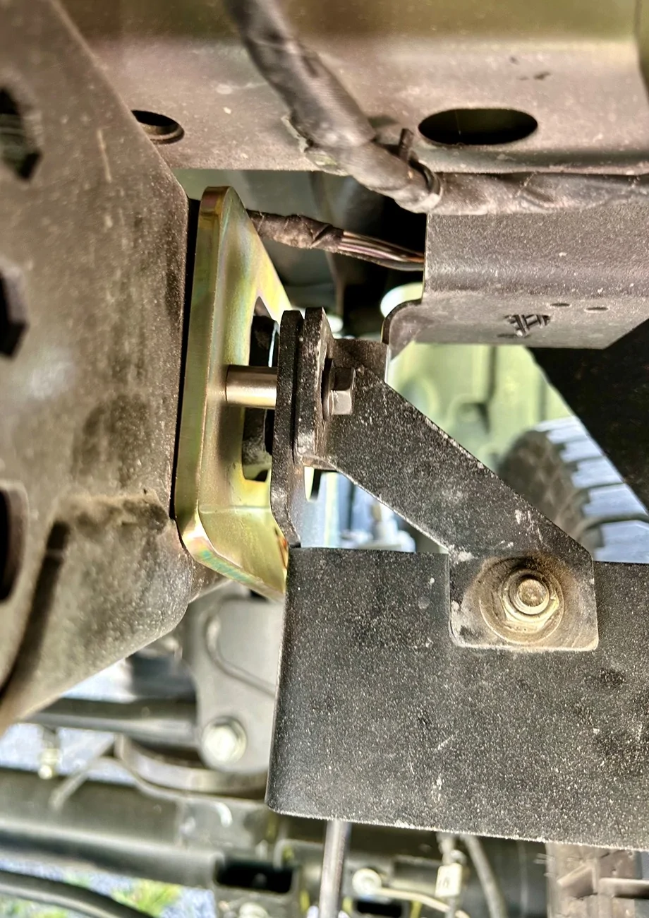 Jeep Gladiator Check Your Rear Stabilizer Frame Bracket Bolts - Mopar New Bolt Length IMG_9276