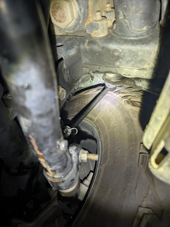 Jeep Gladiator Question about 35s on a sport non-max tow, with pizza cutters, stock wheels and no wheel spacers or lift PXL_20250824_211205432