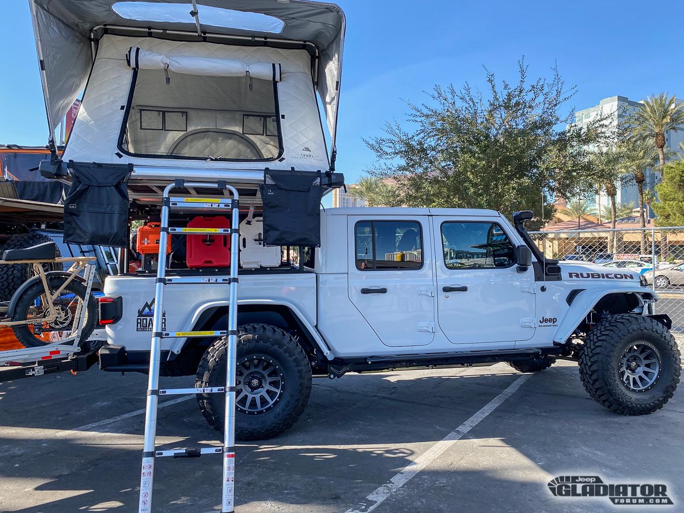 Jeep Gladiator Decked Gladiator (White) Build [SEMA 2019] Decked-White-Gladiator-Build-SEMA-2019-4