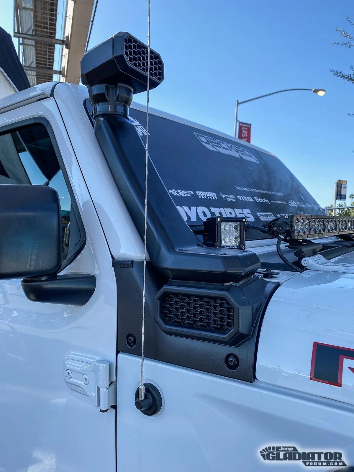 Jeep Gladiator Decked Gladiator (White) Build [SEMA 2019] Decked-White-Gladiator-Build-SEMA-2019-9