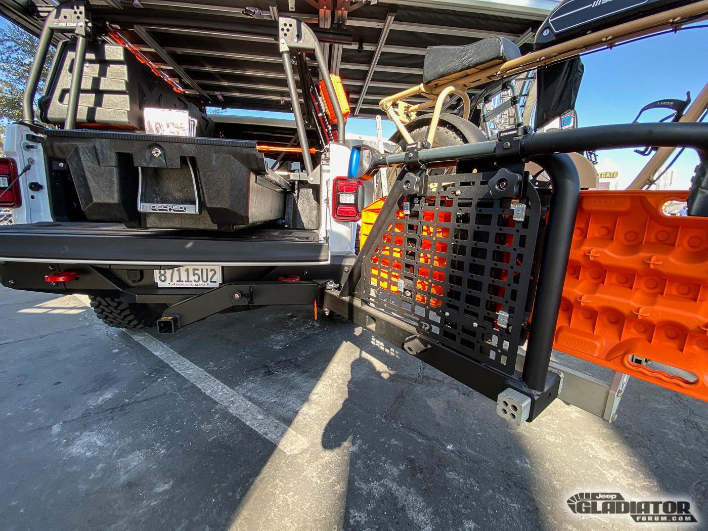 Jeep Gladiator Decked Gladiator (White) Build [SEMA 2019] Decked-White-Gladiator-Build-SEMA-2019-15