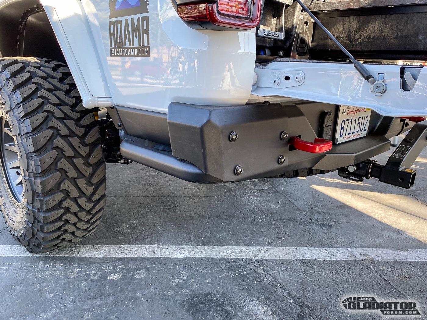 Jeep Gladiator Decked Gladiator (White) Build [SEMA 2019] Decked-White-Gladiator-Build-SEMA-2019-20