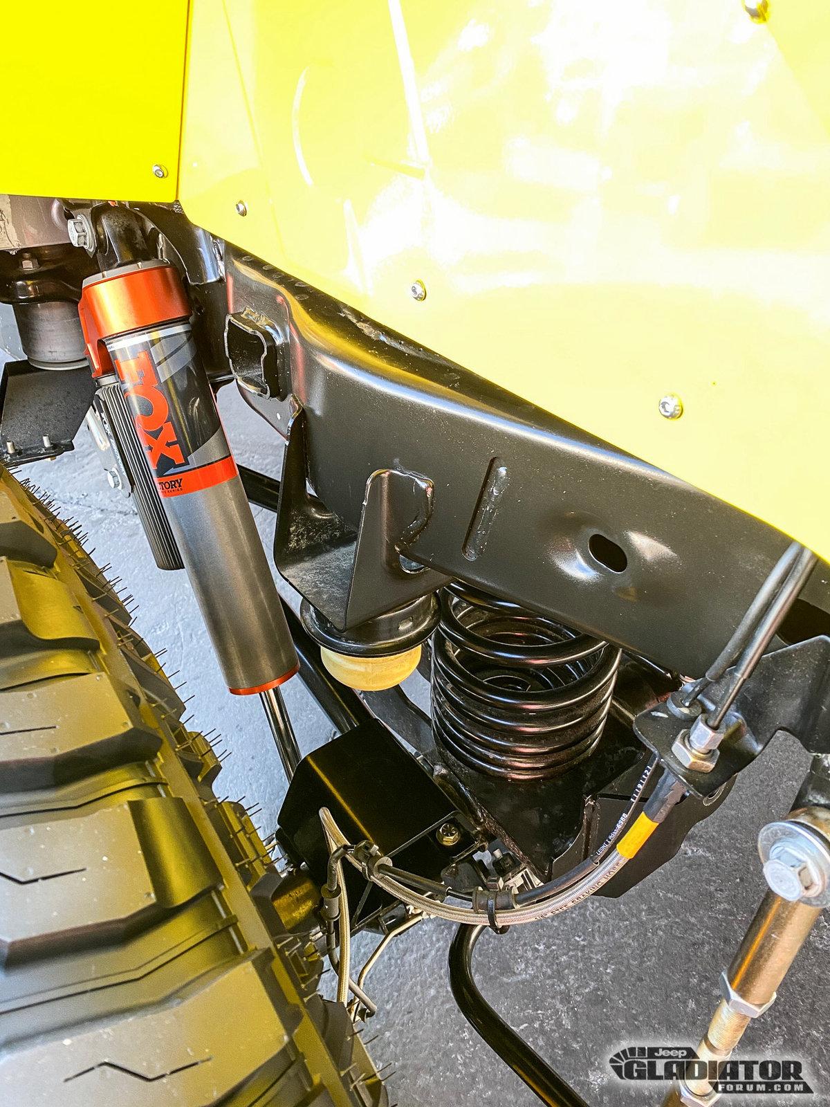 Jeep Gladiator Scosche / FOX / Genright Off Road Gladiator Build [SEMA 2019] FOX-Scosche-Gladiator-Build-SEMA-2019-15