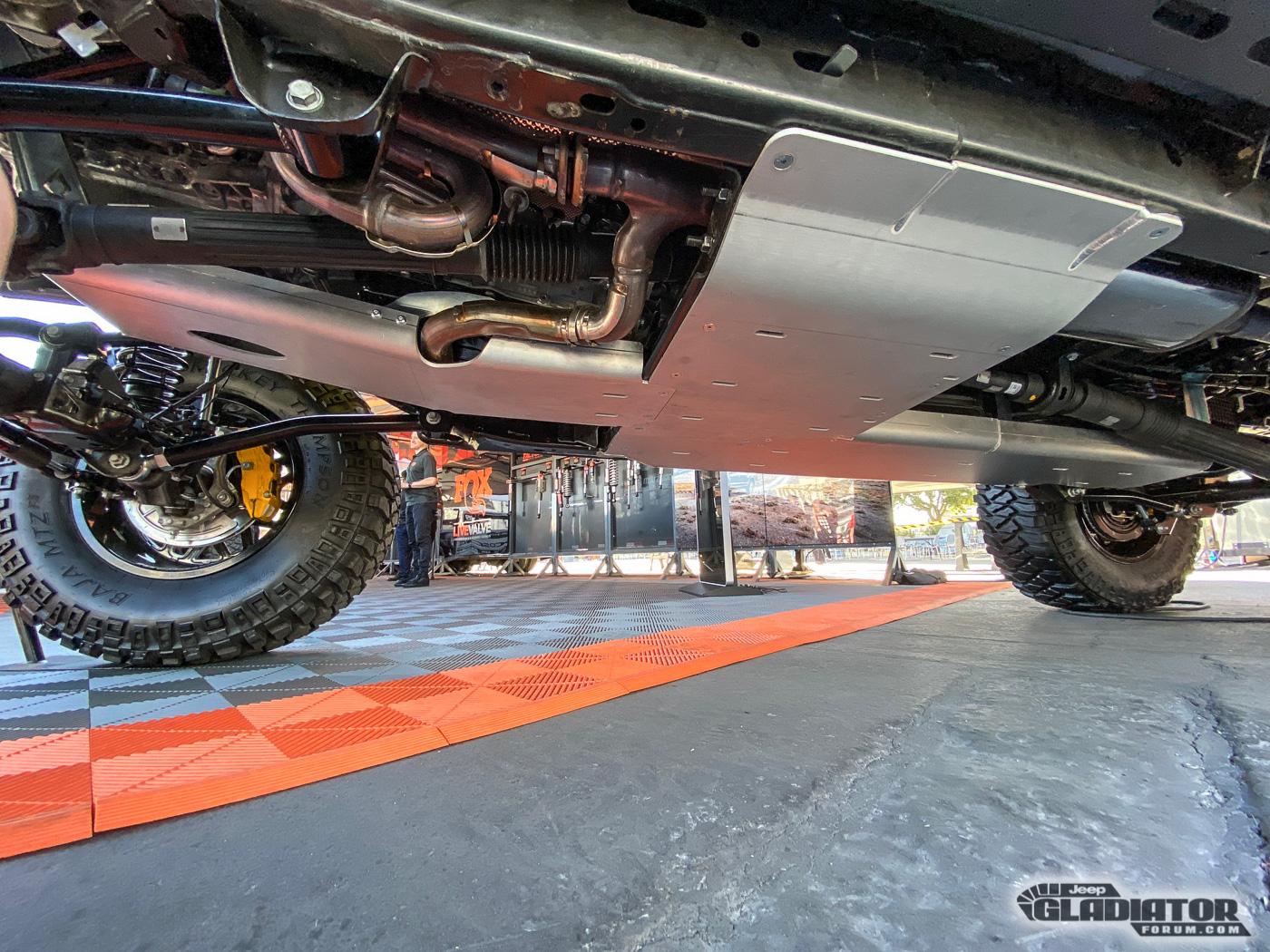 Jeep Gladiator Scosche / FOX / Genright Off Road Gladiator Build [SEMA 2019] FOX-Scosche-Gladiator-Build-SEMA-2019-17