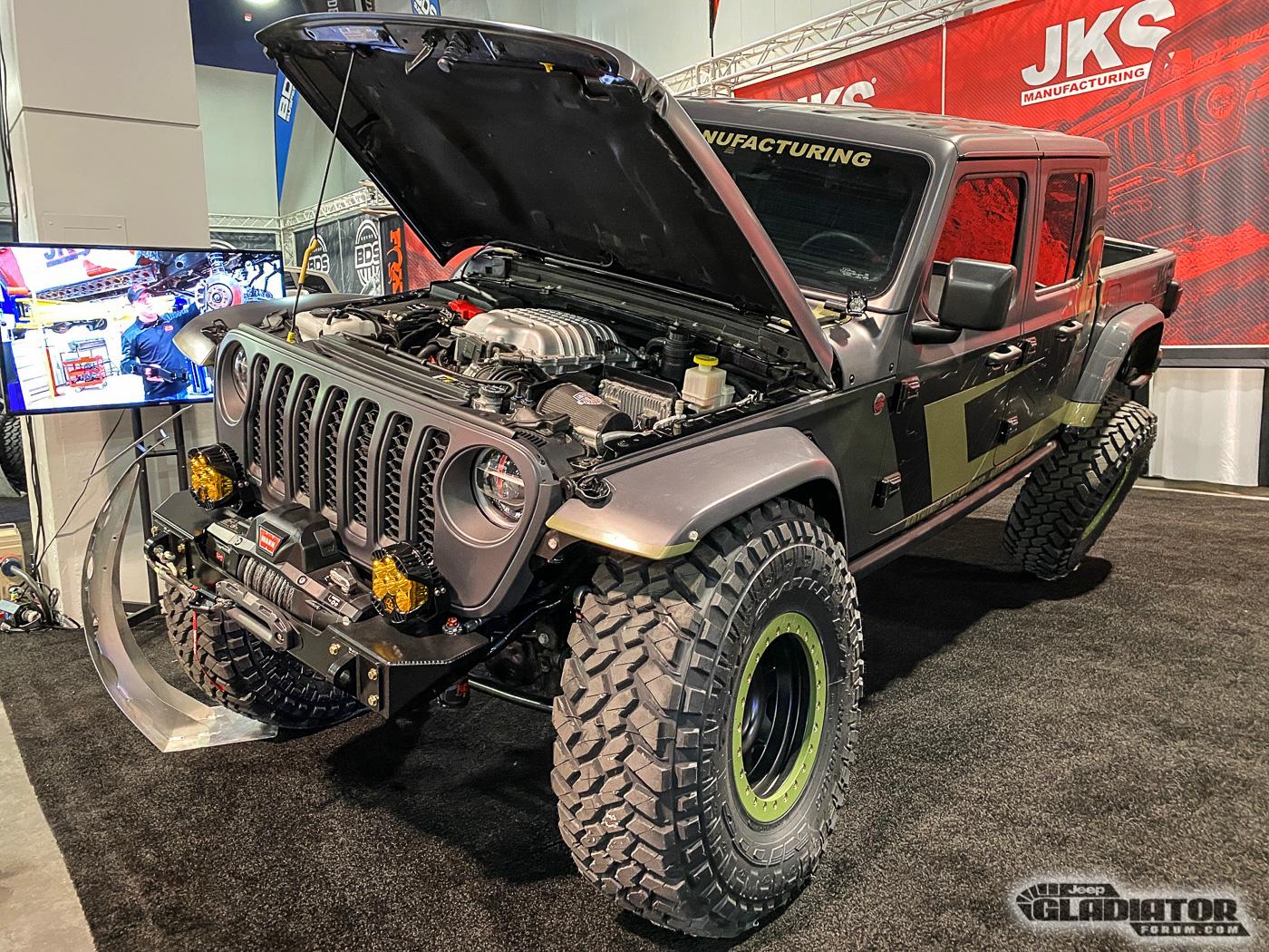 Jeep Gladiator JKS Manufacturing Hemi Gladiator Build [SEMA 2019] JKS-Manufacturing-Hemi-Gladiator-Build-SEMA-2019-2