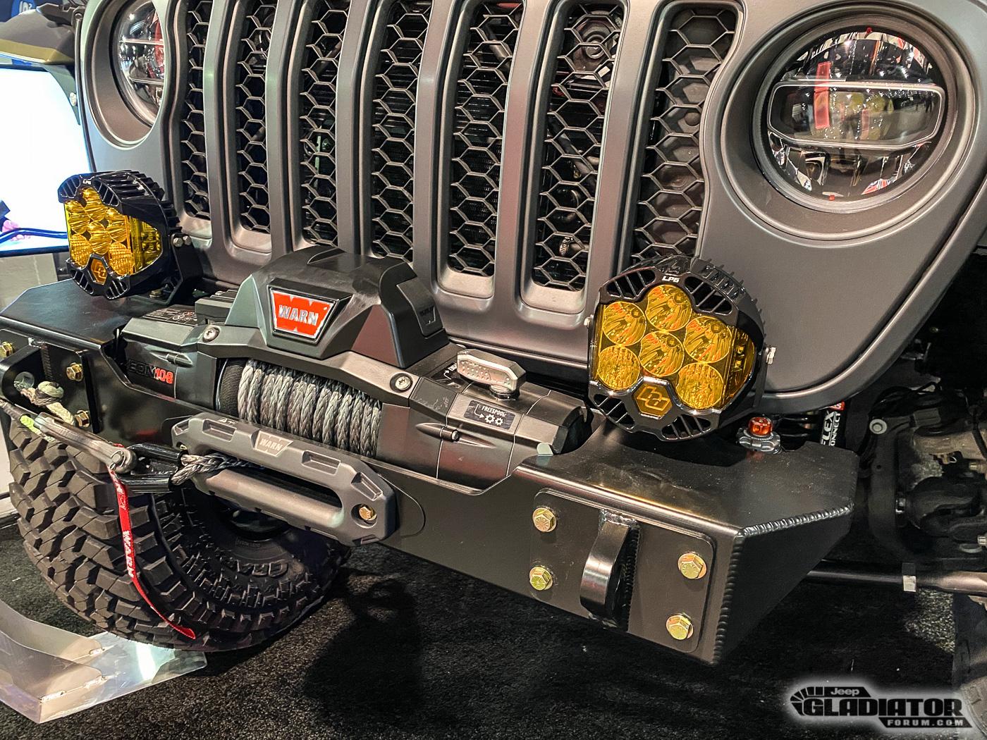 Jeep Gladiator JKS Manufacturing Hemi Gladiator Build [SEMA 2019] JKS-Manufacturing-Hemi-Gladiator-Build-SEMA-2019-5