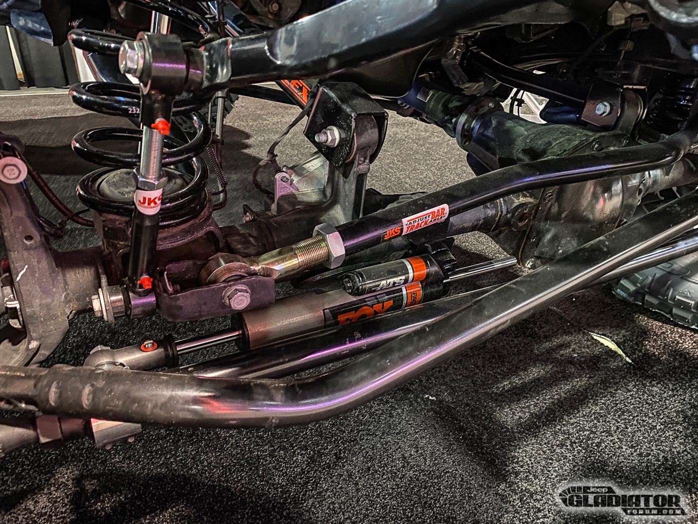 Jeep Gladiator JKS Manufacturing Hemi Gladiator Build [SEMA 2019] JKS-Manufacturing-Hemi-Gladiator-Build-SEMA-2019-7