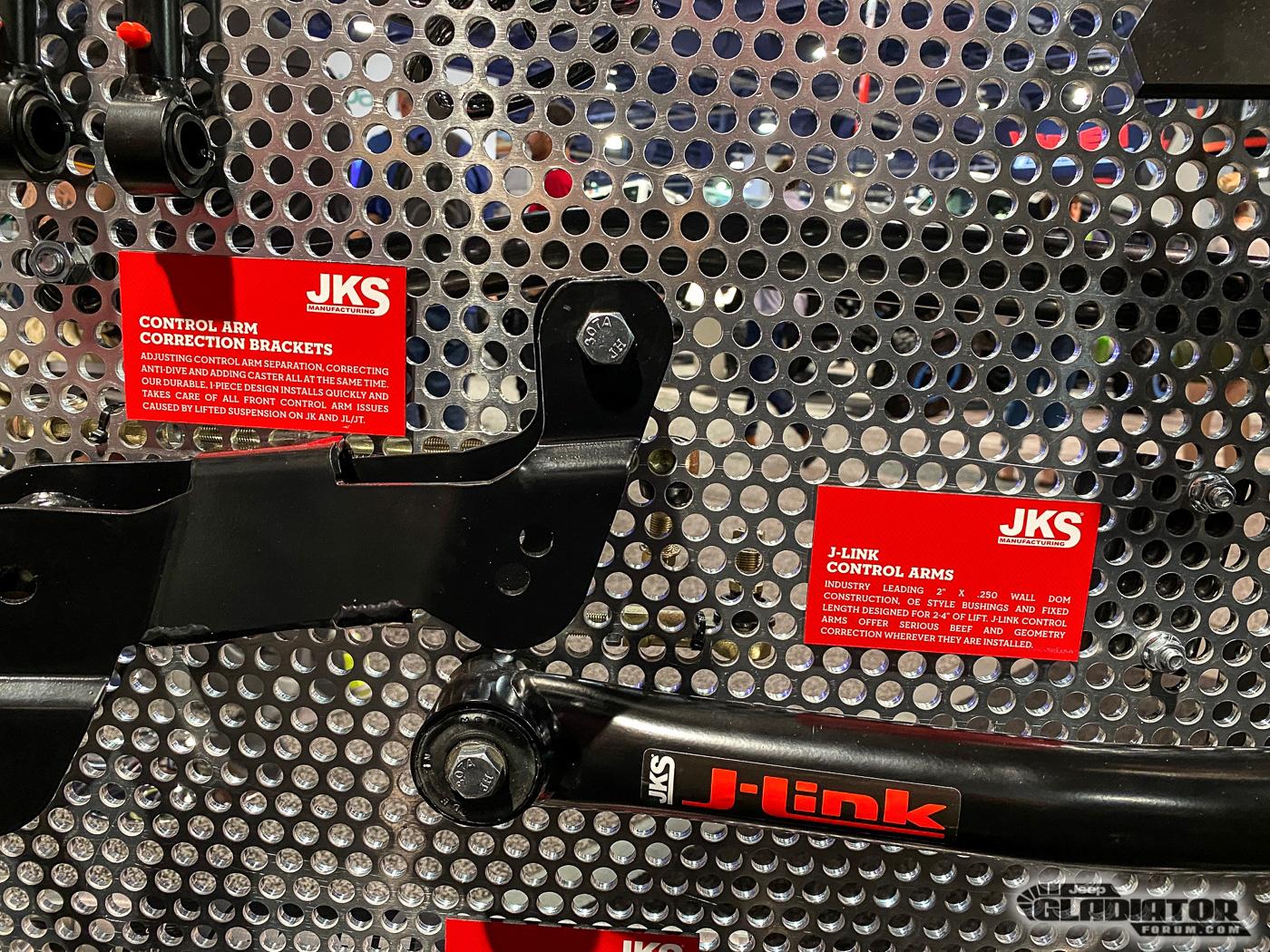 Jeep Gladiator JKS Manufacturing Hemi Gladiator Build [SEMA 2019] JKS-Manufacturing-Hemi-Gladiator-Build-SEMA-2019-18