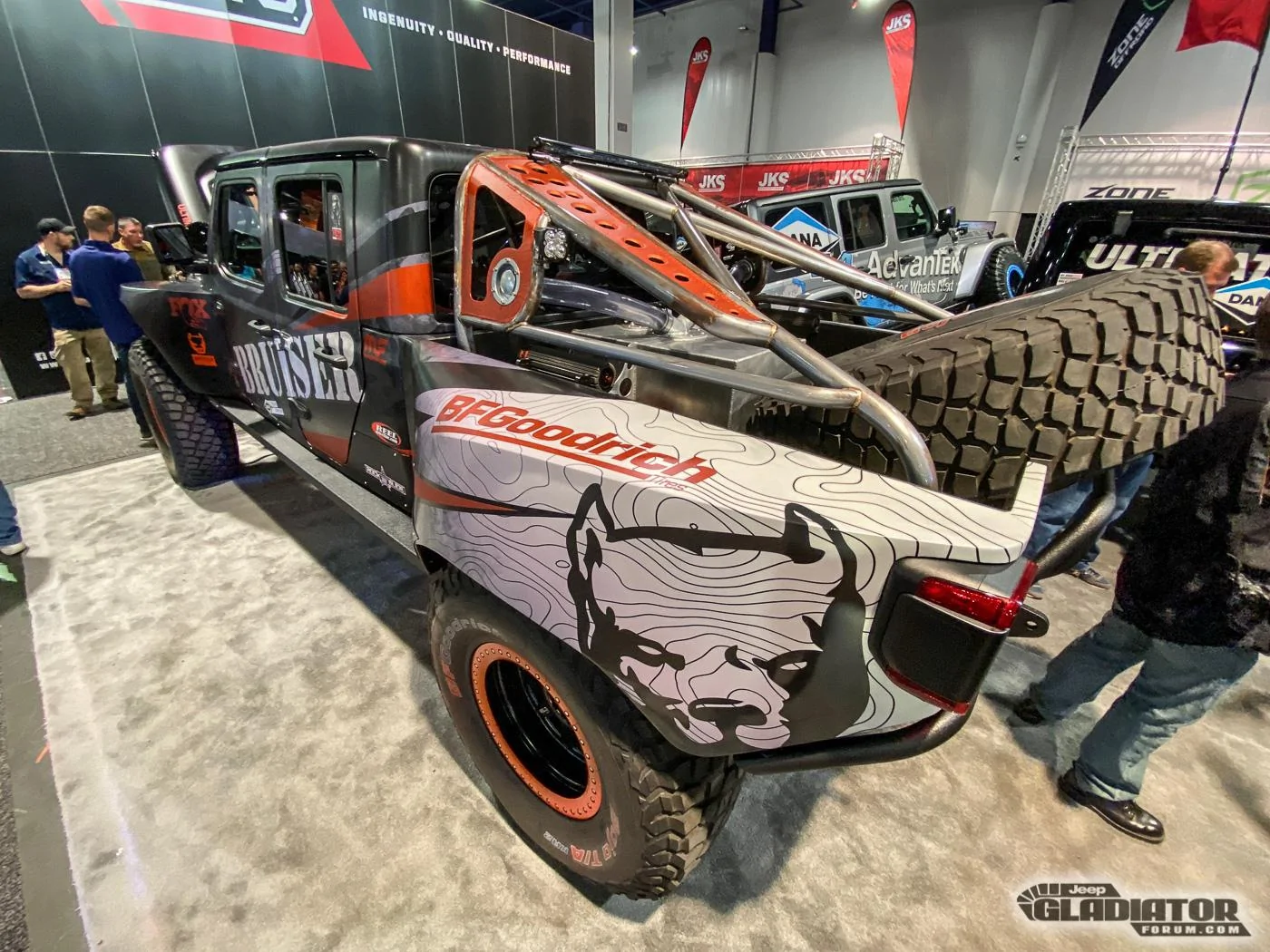 Jeep Gladiator Bruiser Conversions Gladiator Build [SEMA 2019] Bruiser-Conversions-Gladiator-Build-SEMA-2019-11