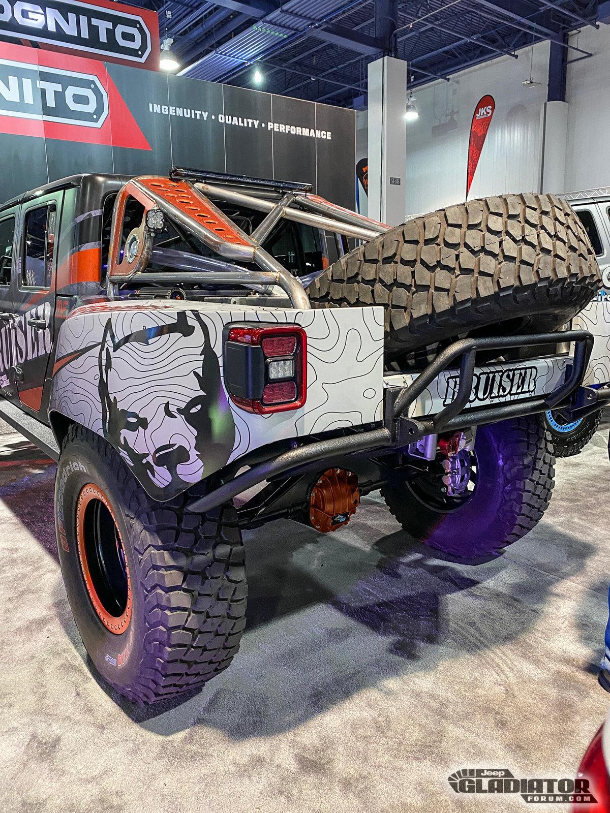 Jeep Gladiator Bruiser Conversions Gladiator Build [SEMA 2019] Bruiser-Conversions-Gladiator-Build-SEMA-2019-17