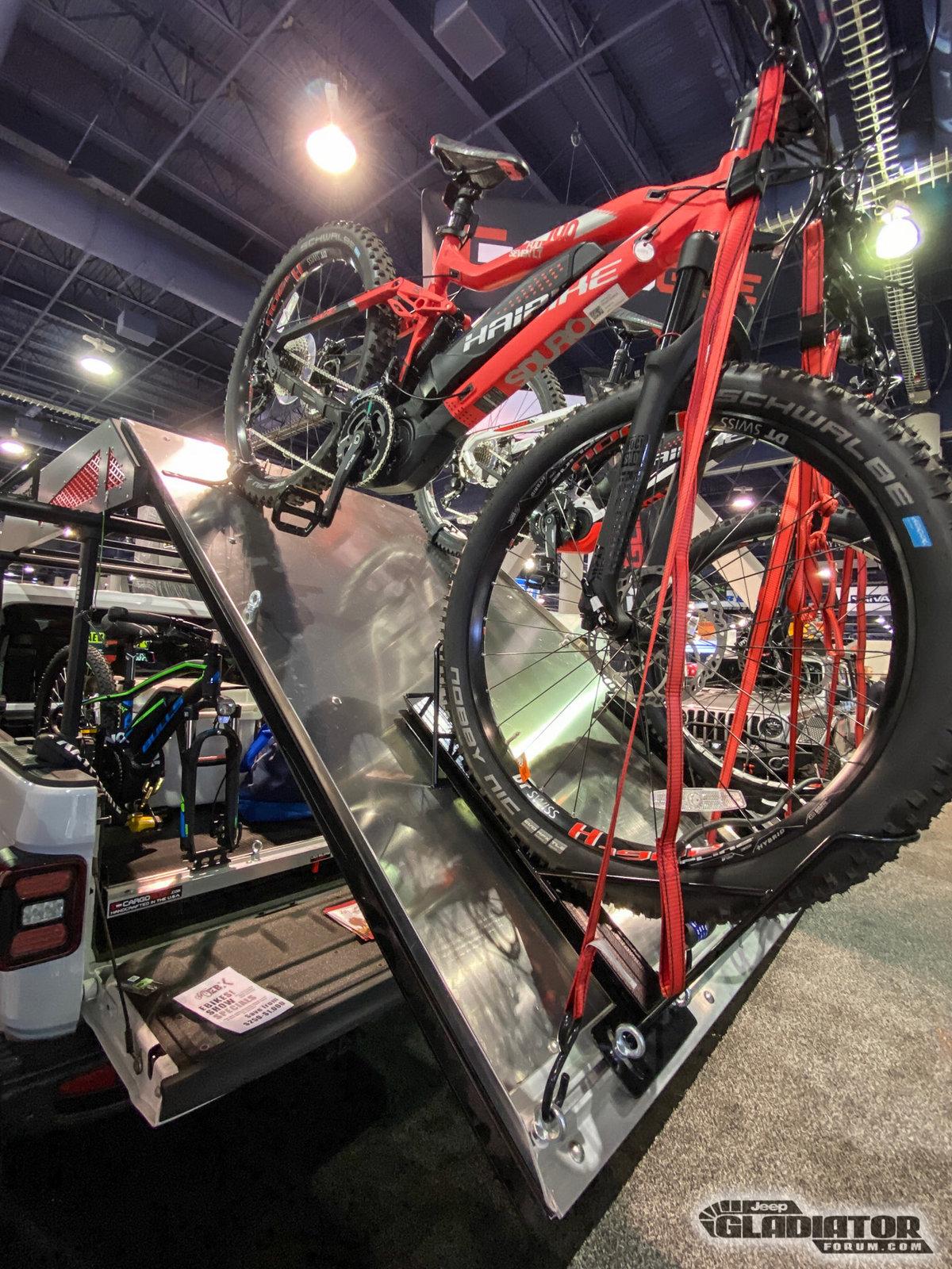 Jeep Gladiator Cargo Glide Gladiator Build [SEMA 2019] Cargo-Glide-Gladiator-Build-SEMA-2019-30