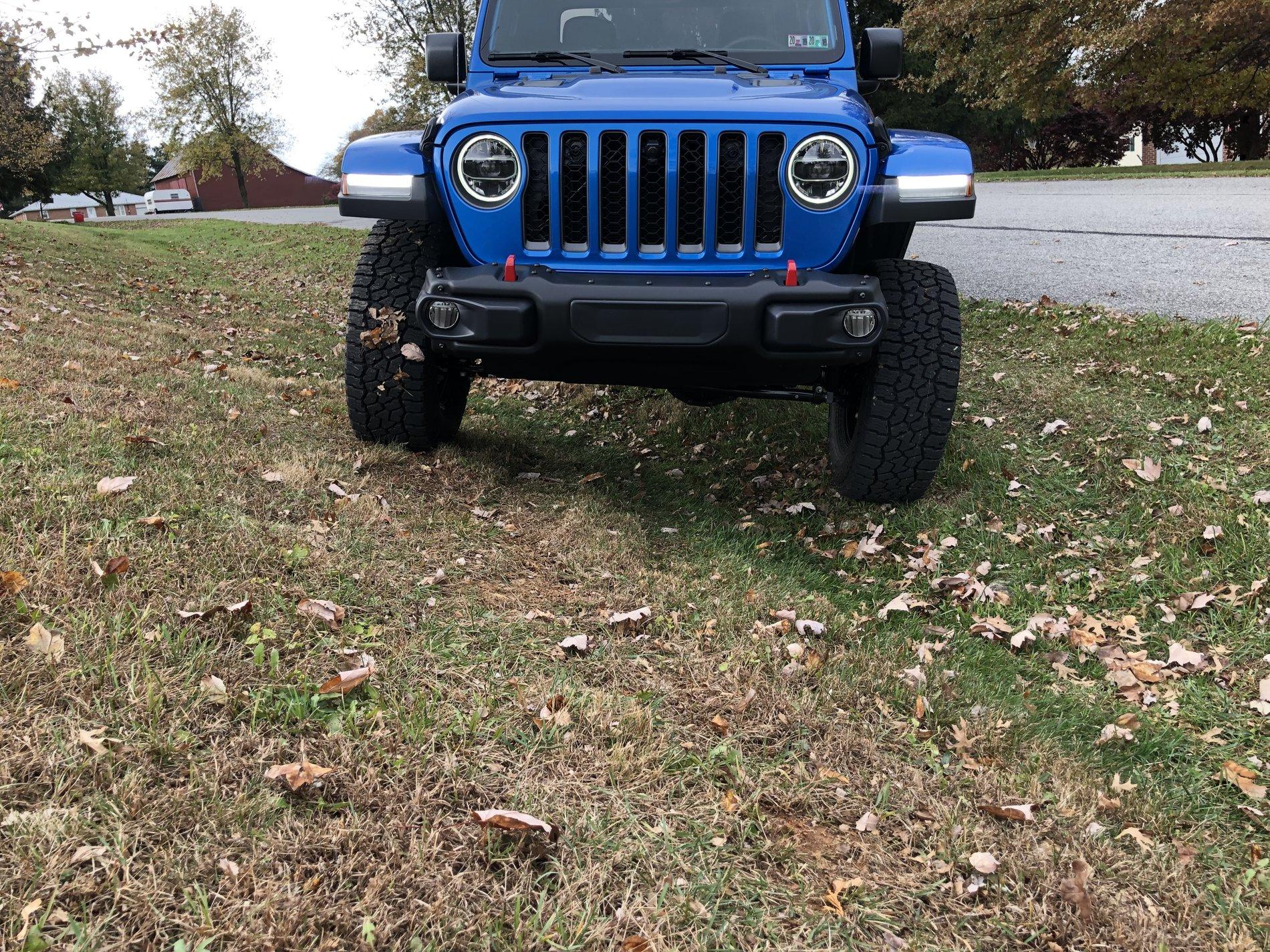 Jeep Gladiator HYDRO BLUE PEARL Gladiator JT Club C4DFB66B-A4BE-48EB-91E5-BF685C37A849