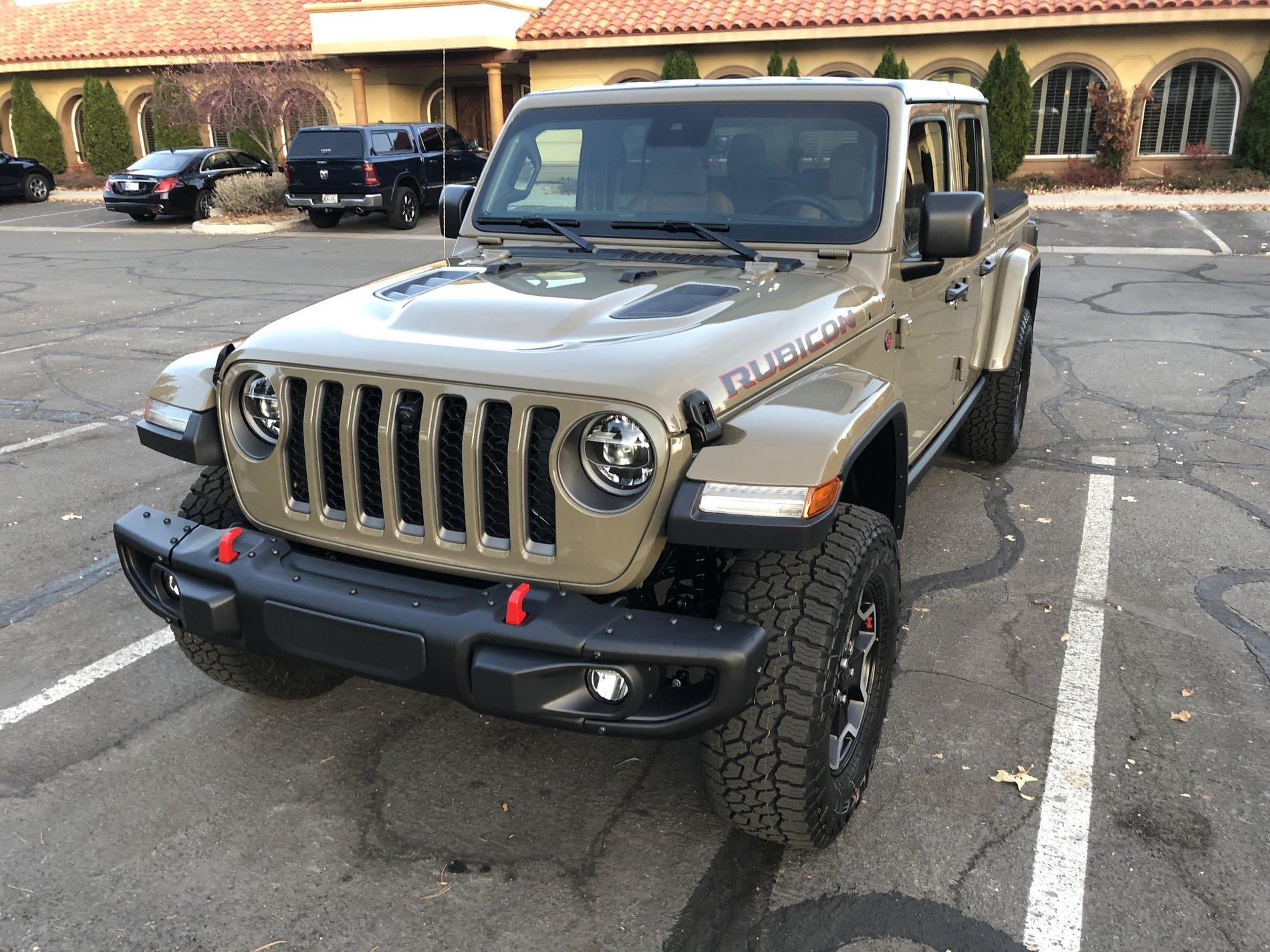 Jeep Gladiator GATOR Gladiator JT Club 31F2A2BD-6F0D-426D-81D2-11D615322F26