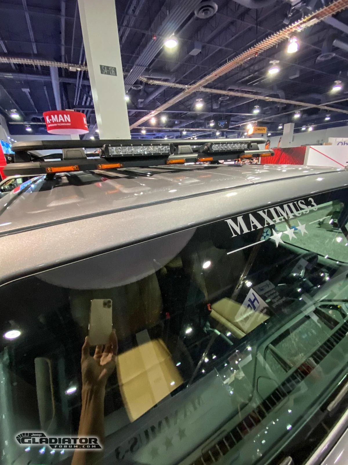 Jeep Gladiator Maximus-3 Gladiator Build [SEMA 2019] Maximus-3-Jeep-Gladiator-Racks-SEMA2019-IMG_4410
