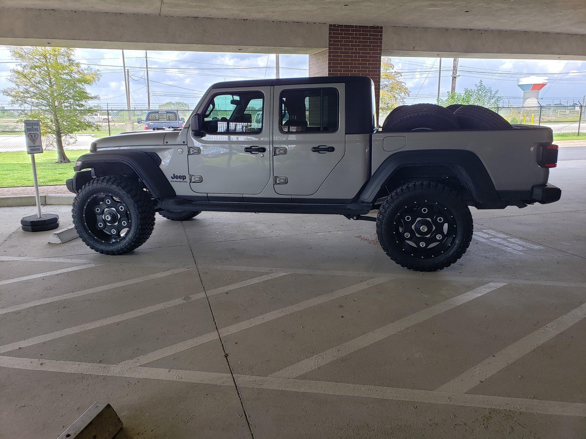 Jeep Gladiator 22” Wheels 20190802_150715