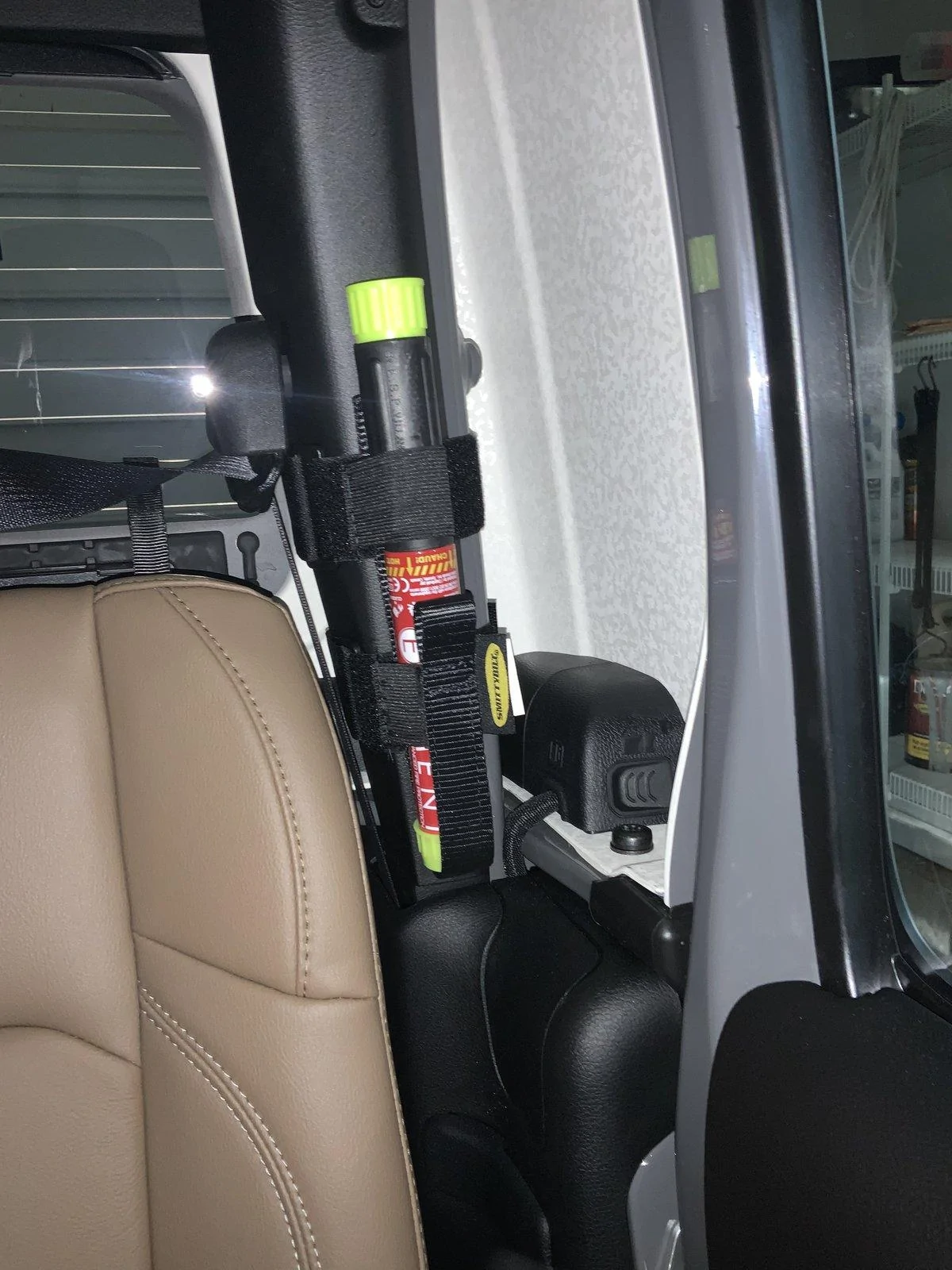Jeep Gladiator Mounted my Fire Extinguisher! 6BF69016-EFD5-4BA3-8410-26FD58233CF0