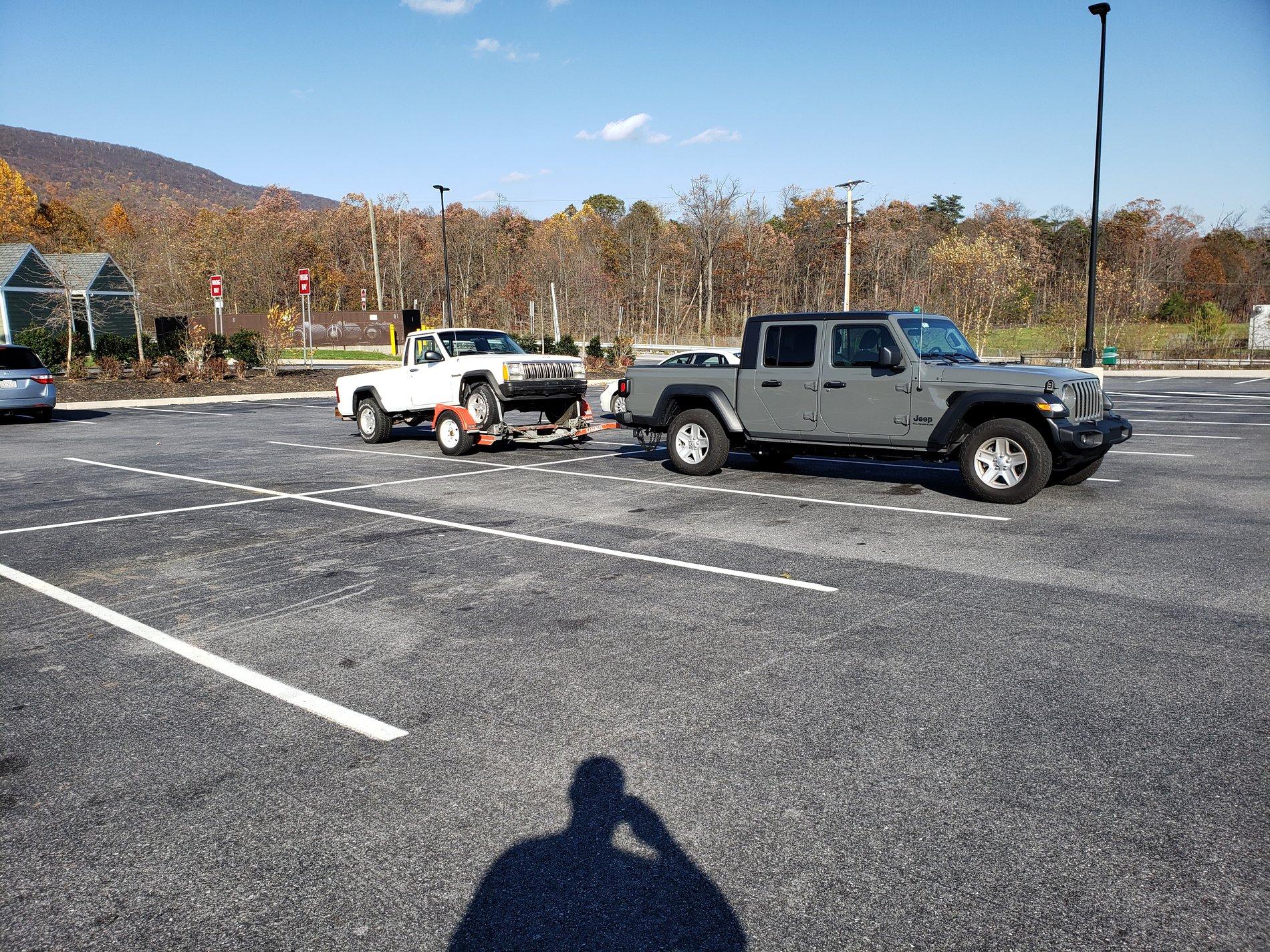 Jeep Gladiator Considering purchase, need to tow car hauler 20191102_145348
