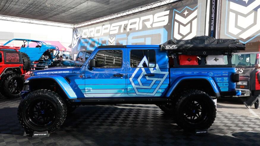 Jeep Gladiator HYDRO BLUE PEARL Gladiator JT Club Jeep-Gladiators-of-SEMA-2019-04
