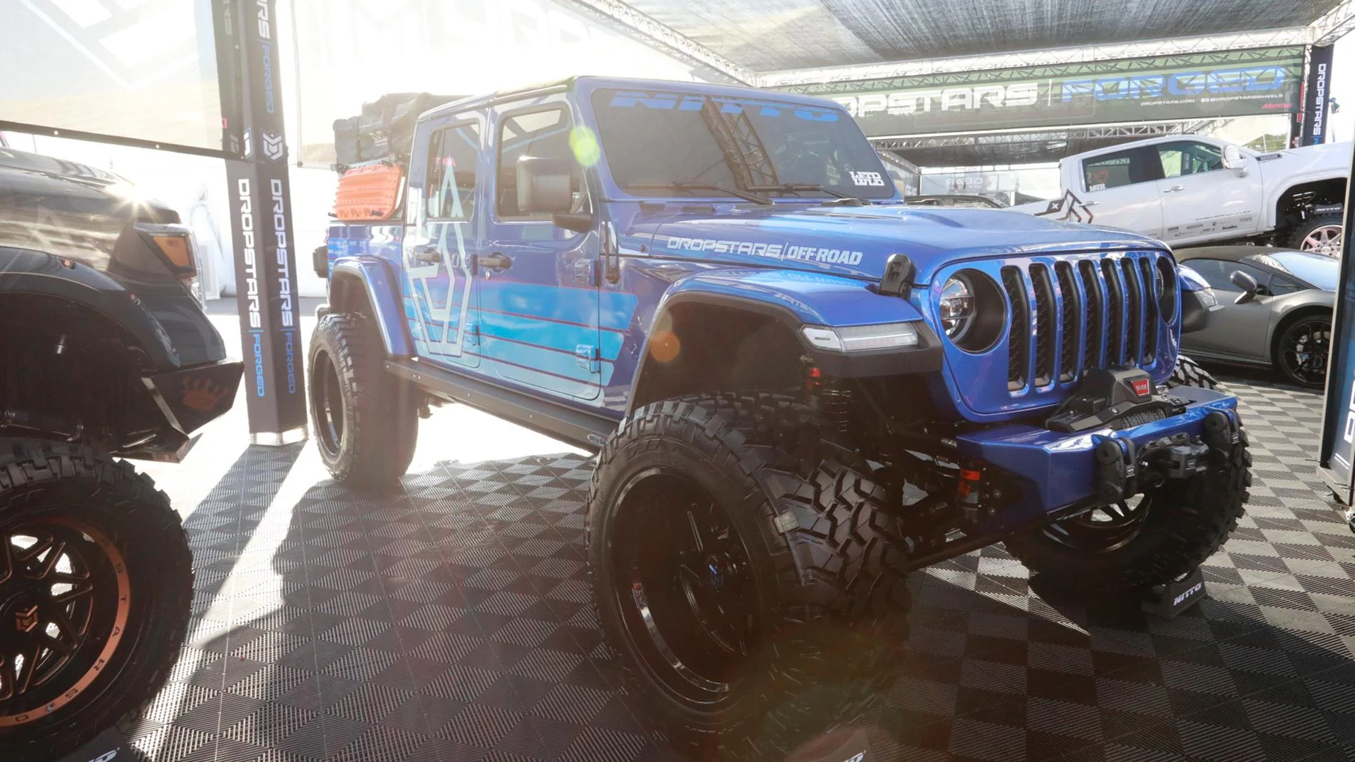 Jeep Gladiator HYDRO BLUE PEARL Gladiator JT Club Jeep-Gladiators-of-SEMA-2019-05