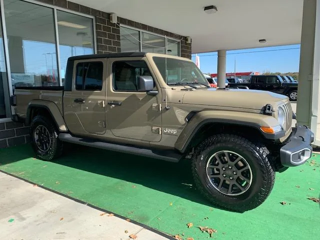 Jeep Gladiator GATOR Gladiator JT Club 3B4E88A0-921E-482B-A810-9A871649F7F5