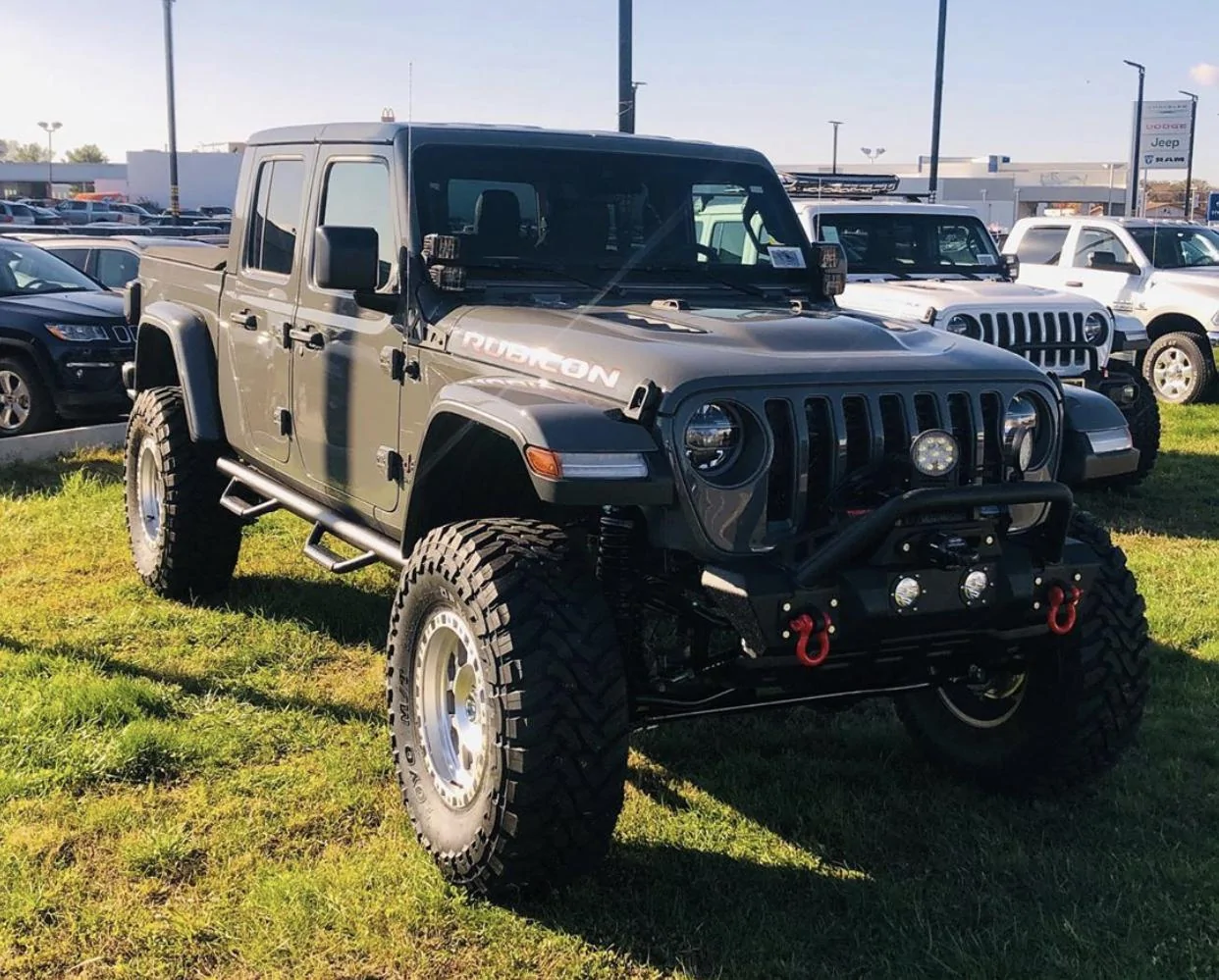Jeep Gladiator STING GRAY Gladiator JT Club 8D75DD4E-27DF-42A7-8367-01E385DCBFF6