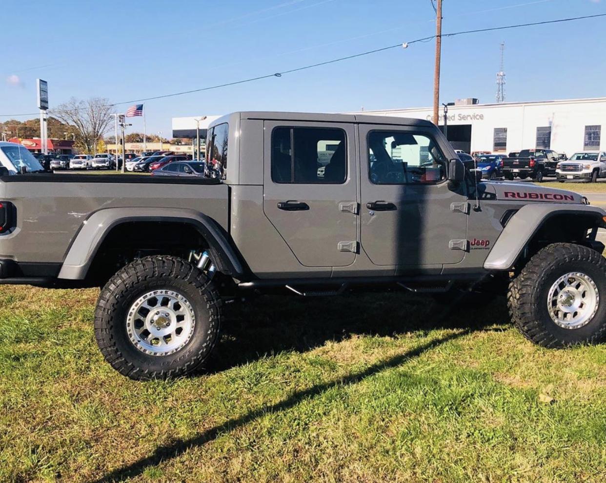 Jeep Gladiator STING GRAY Gladiator JT Club 7F2D6C23-698A-4728-A6E0-942E4FD820B4