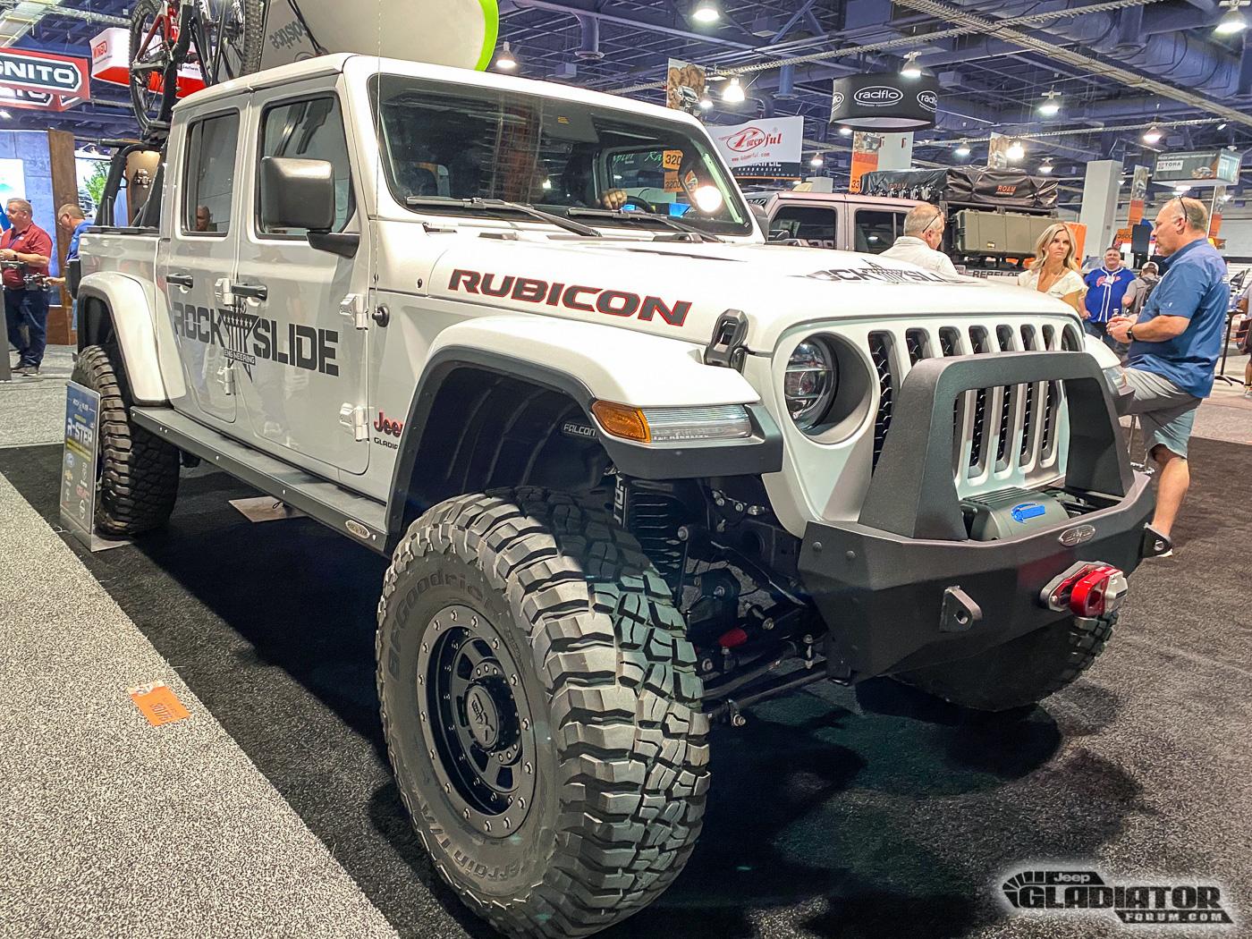 Jeep Gladiator Rock Slide Engineering Gladiator Build [SEMA 2019] Rock-Slide-Engineering-JT-Gladiator-Build-SEMA-2019-3
