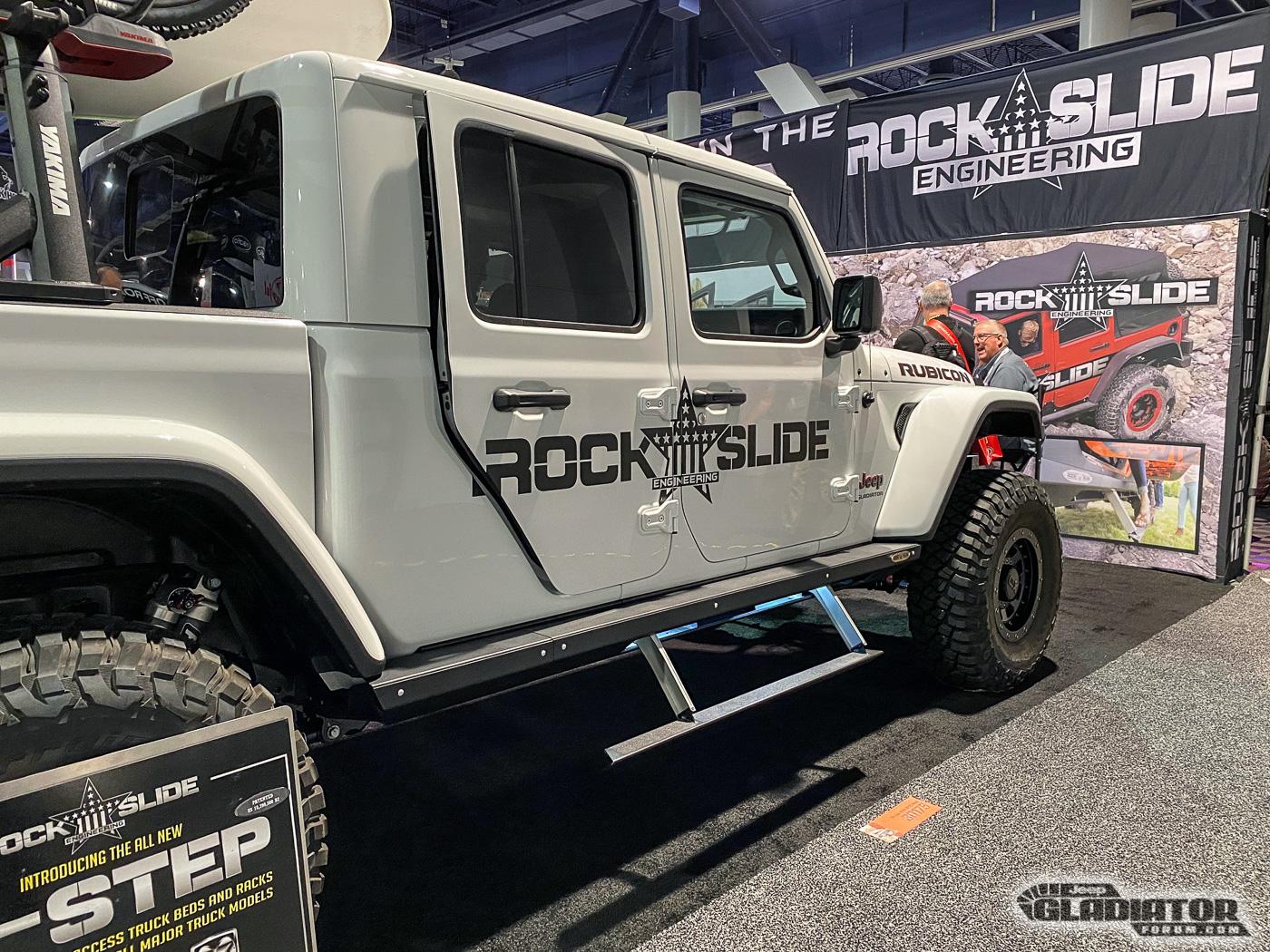 Jeep Gladiator Rock Slide Engineering Gladiator Build [SEMA 2019] Rock-Slide-Engineering-JT-Gladiator-Build-SEMA-2019-6
