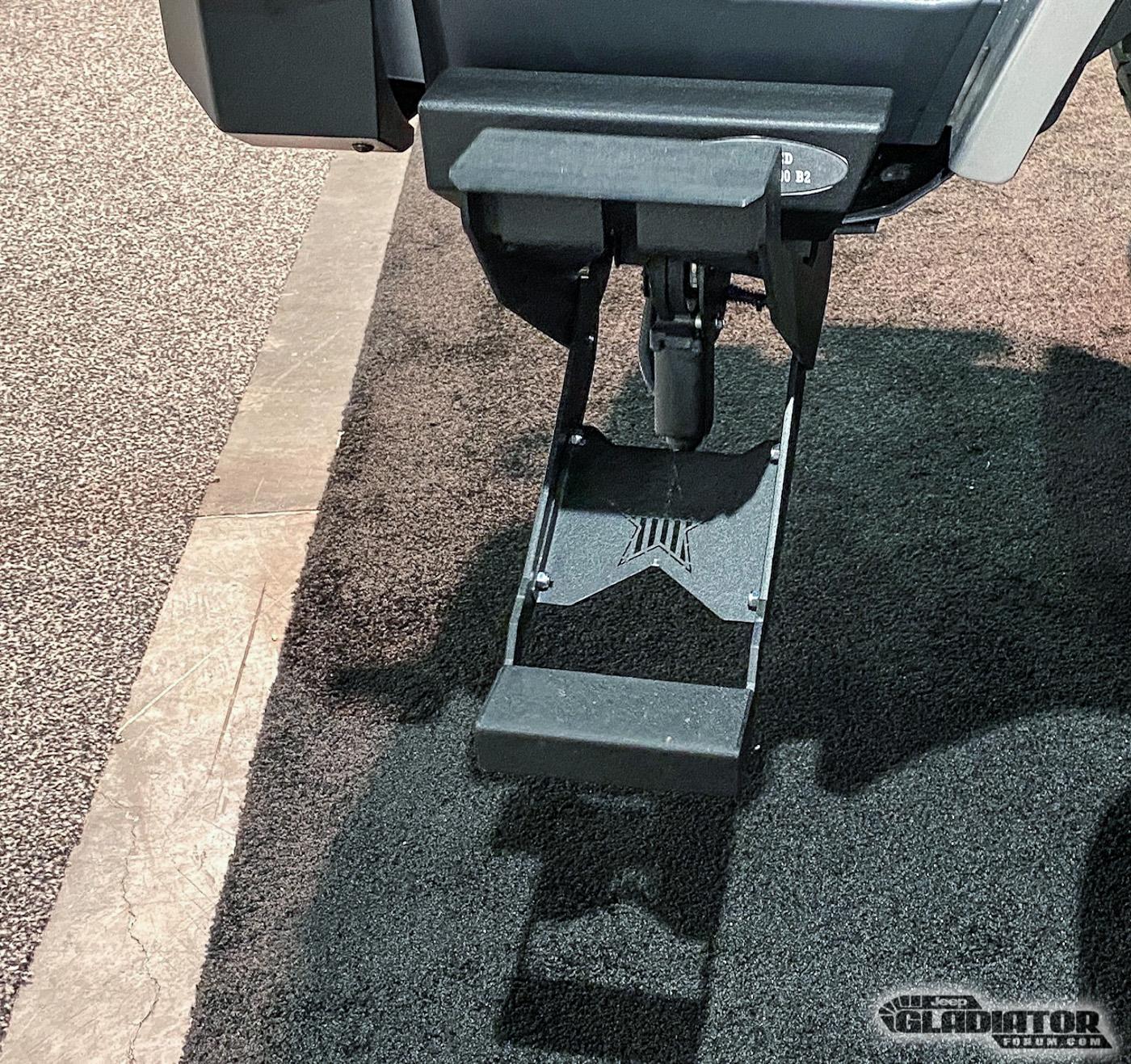 Jeep Gladiator Rock Slide Engineering Gladiator Build [SEMA 2019] Rock-Slide-Engineering-JT-Gladiator-Build-SEMA-2019-11