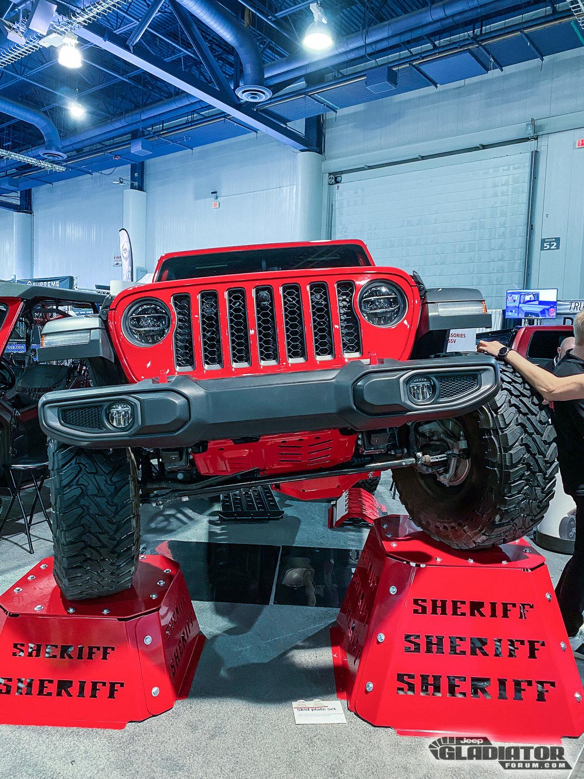 Jeep Gladiator Sheriff Gladiator Build [SEMA 2019] Sheriff-Gladiator-Build-SEMA-2019-2