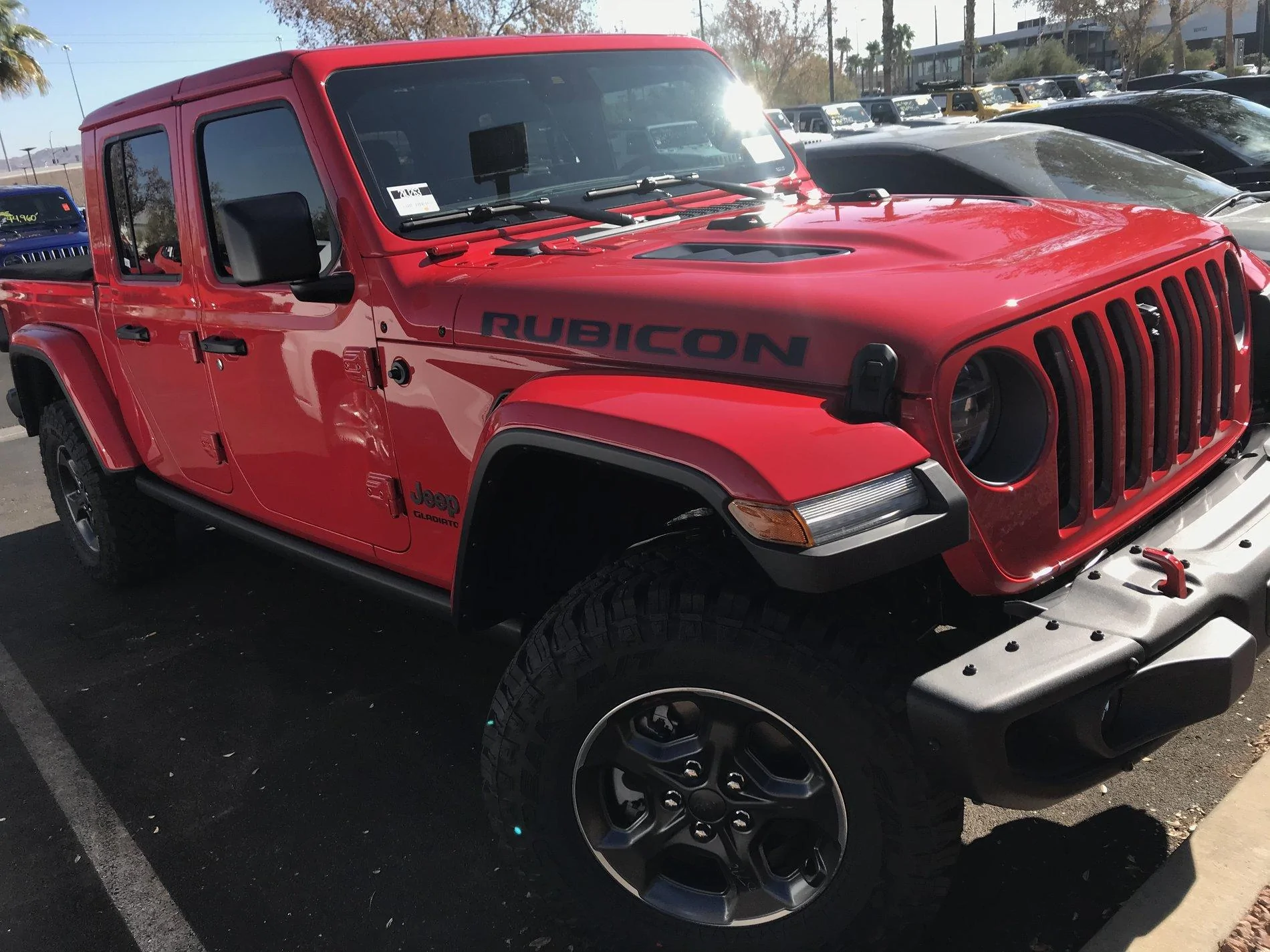 Jeep Gladiator Hello from Henderson... 2A621731-EF1D-4DD1-B8EF-0DD6FB253ED5