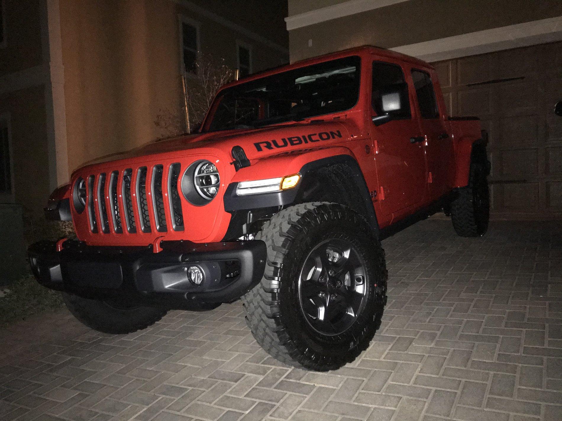 Jeep Gladiator Hello from Henderson... C465D0D0-C91F-4D98-AA48-5F68C92E9E3A