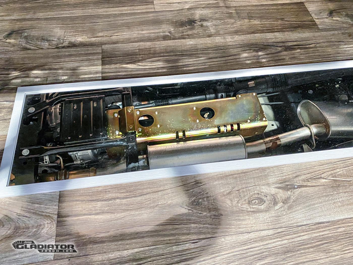 Jeep Gladiator Maximus-3 Gladiator Build [SEMA 2019] Maximus-3-Jeep-Gladiator-Racks-SEMA2019-IMG_4404