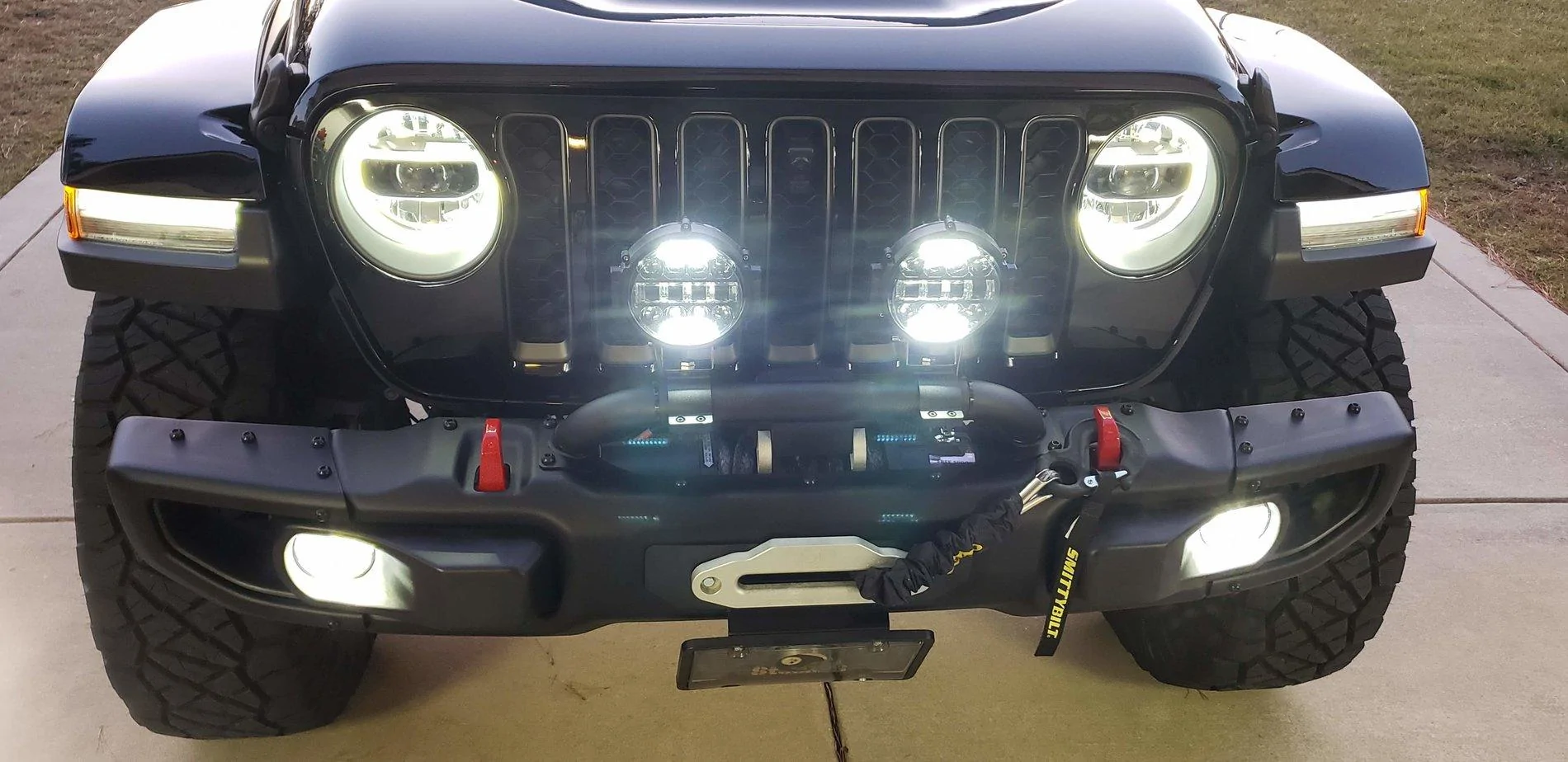 Jeep Gladiator Gladiator Launch Edition build 4