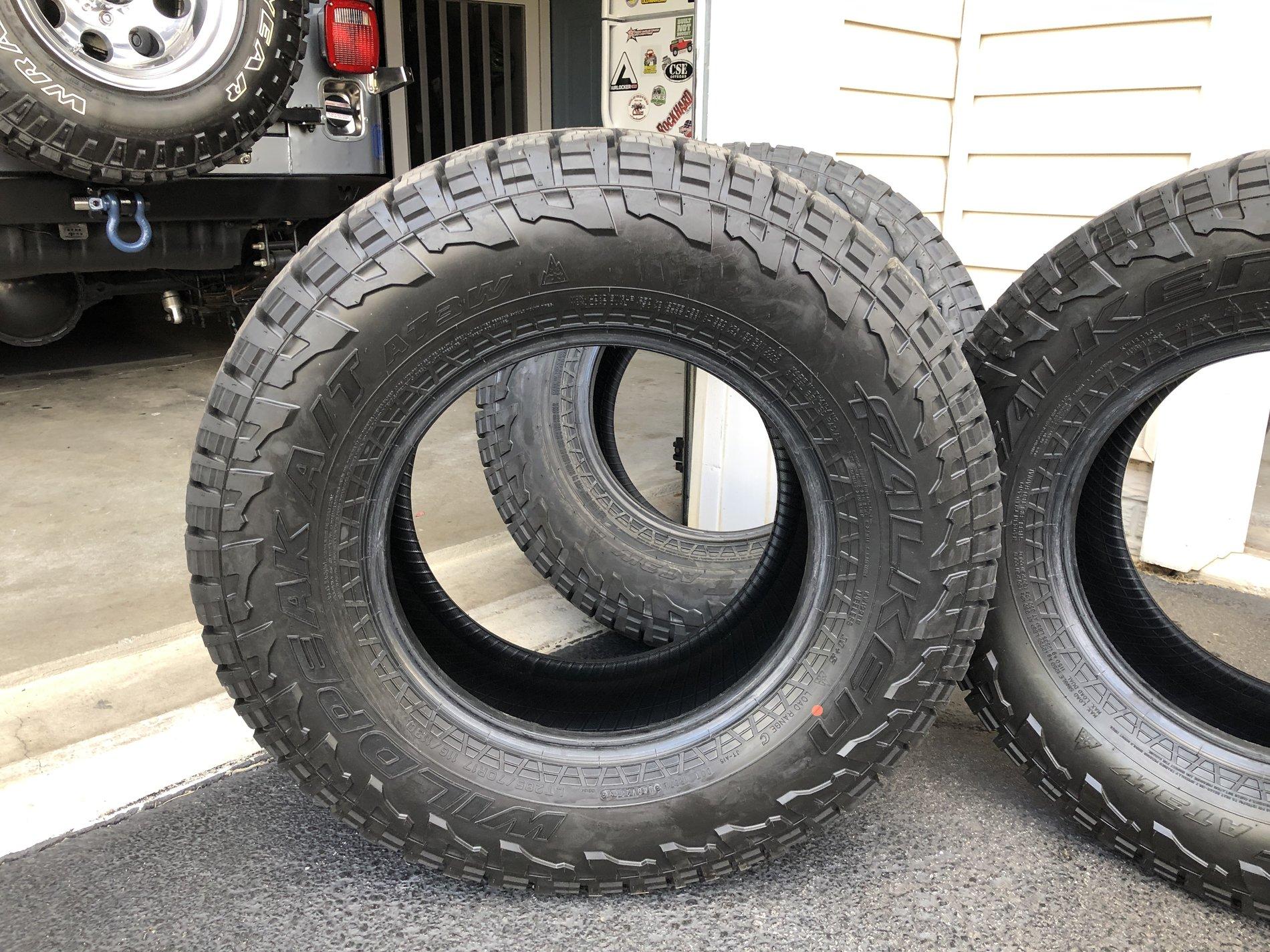 Jeep Gladiator 5 Falken Wildpeak A/T3 Tires 36F90D20-40DD-432B-9599-E521C89B5D57