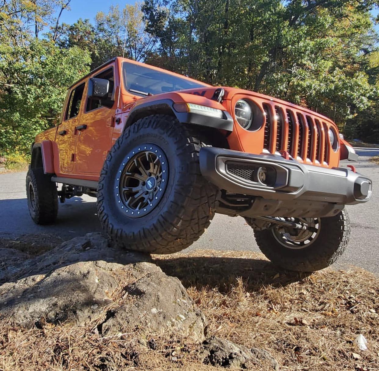 Jeep Gladiator PUNK'N Gladiator JT Club B48F9EC0-2E24-4F80-986F-1CEF2C51ED58