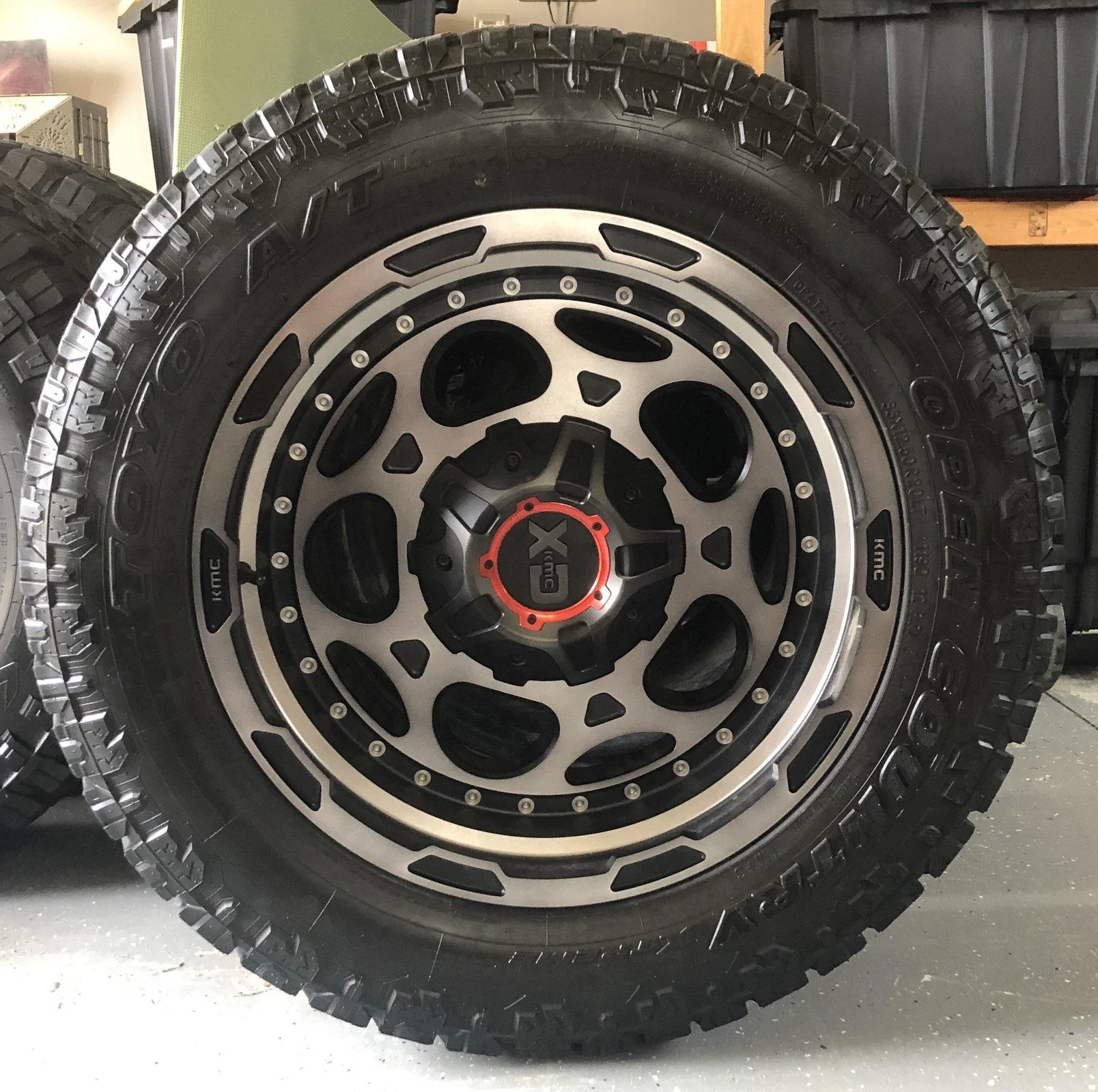 Jeep Gladiator Toyo Open Country A/T 33” For Sale D7591915-C900-49F8-8AF5-9FB492B88DCB