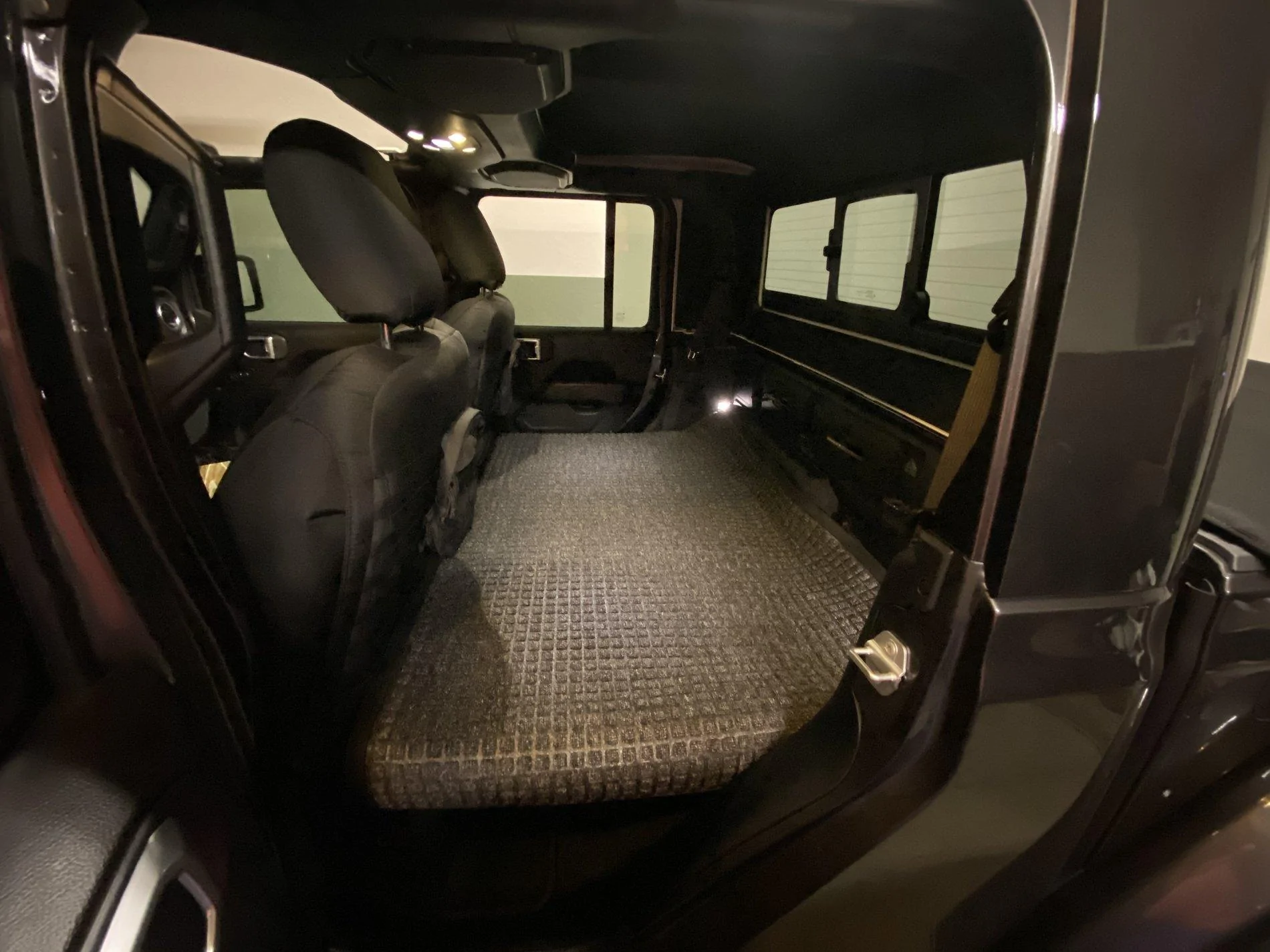 Jeep Gladiator Rear Seat Platform (After Rear Seat Removal - Rear Seat Delete) IMG_2009